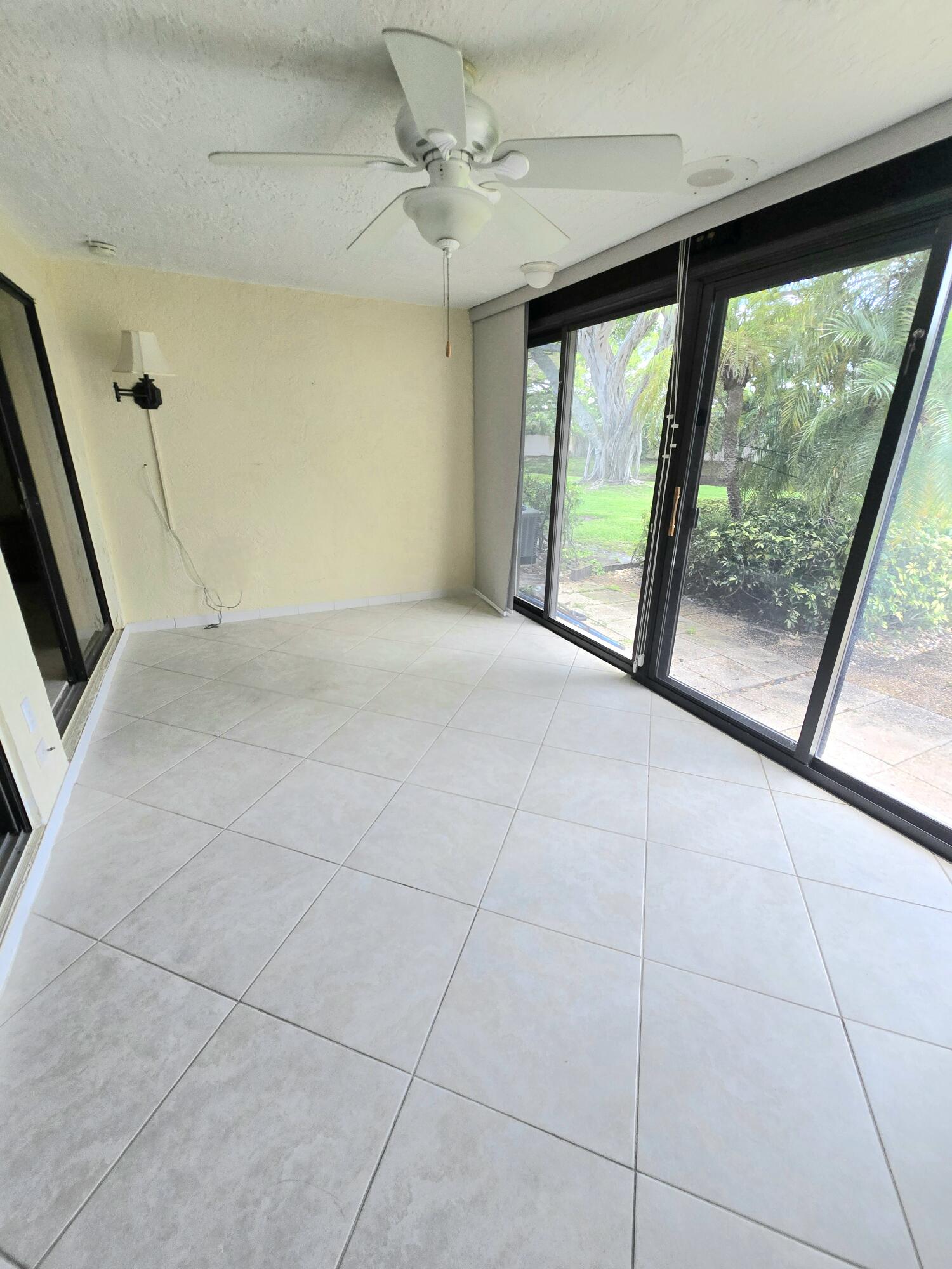 Boca Glades - Residential