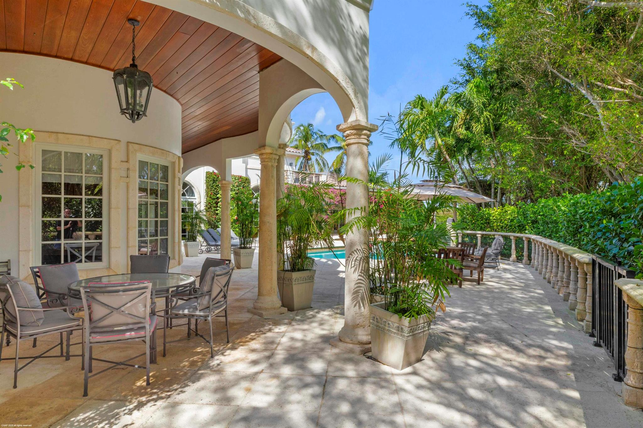 KENSINGTON - Residential