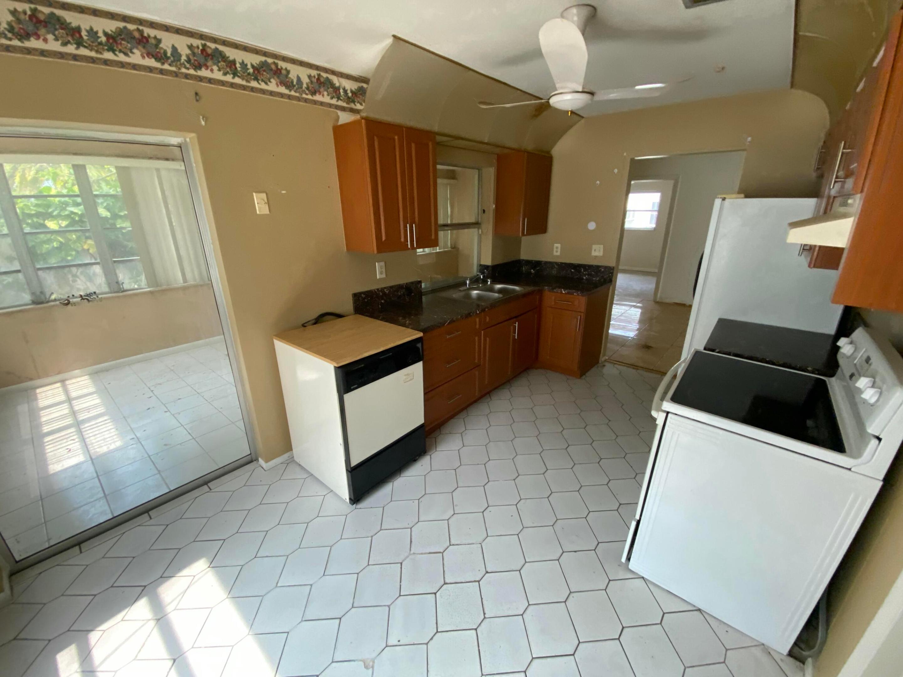 OAKLAND ESTATES 7TH SECTI - Residential