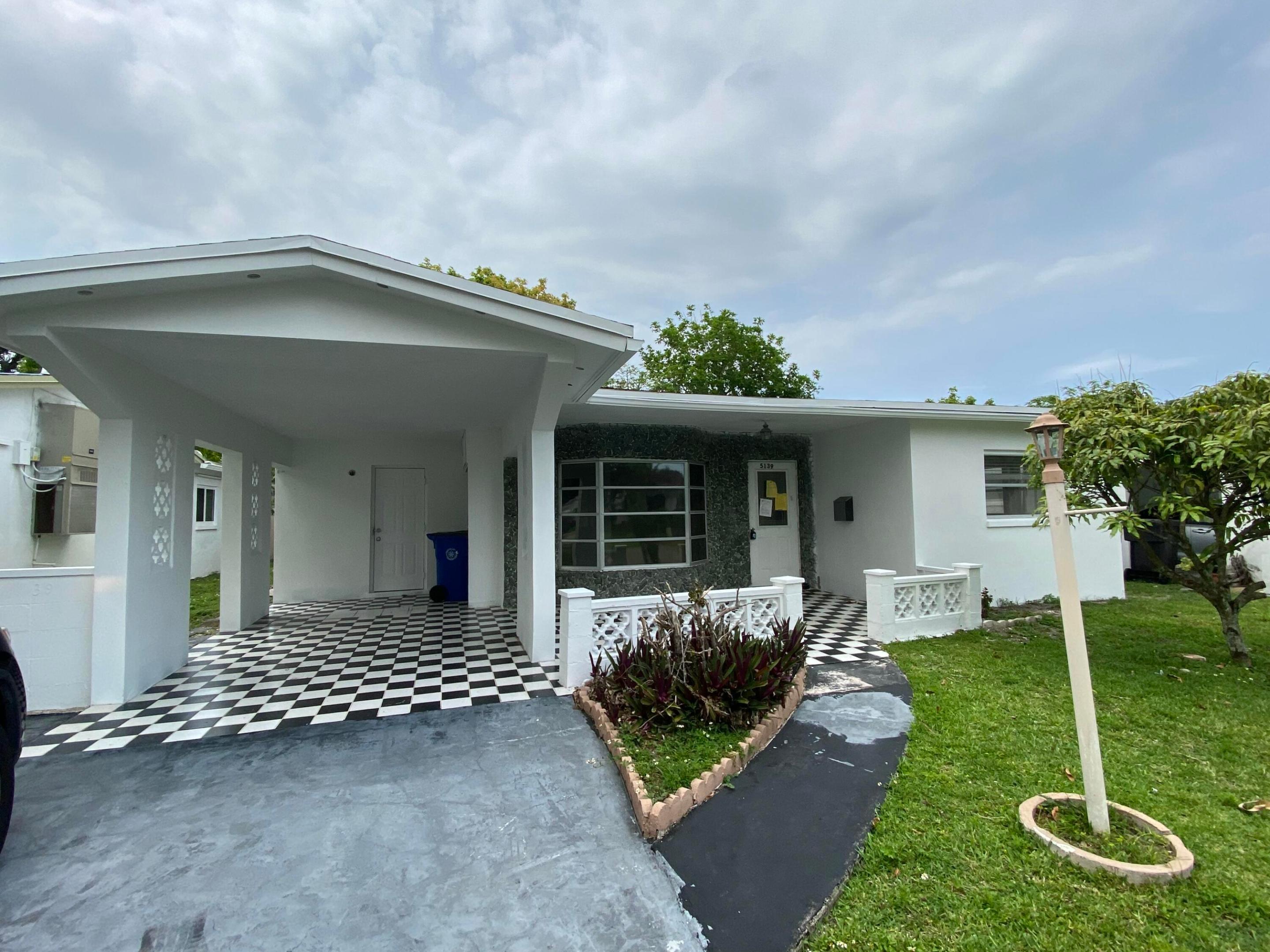 OAKLAND ESTATES 7TH SECTI - Residential