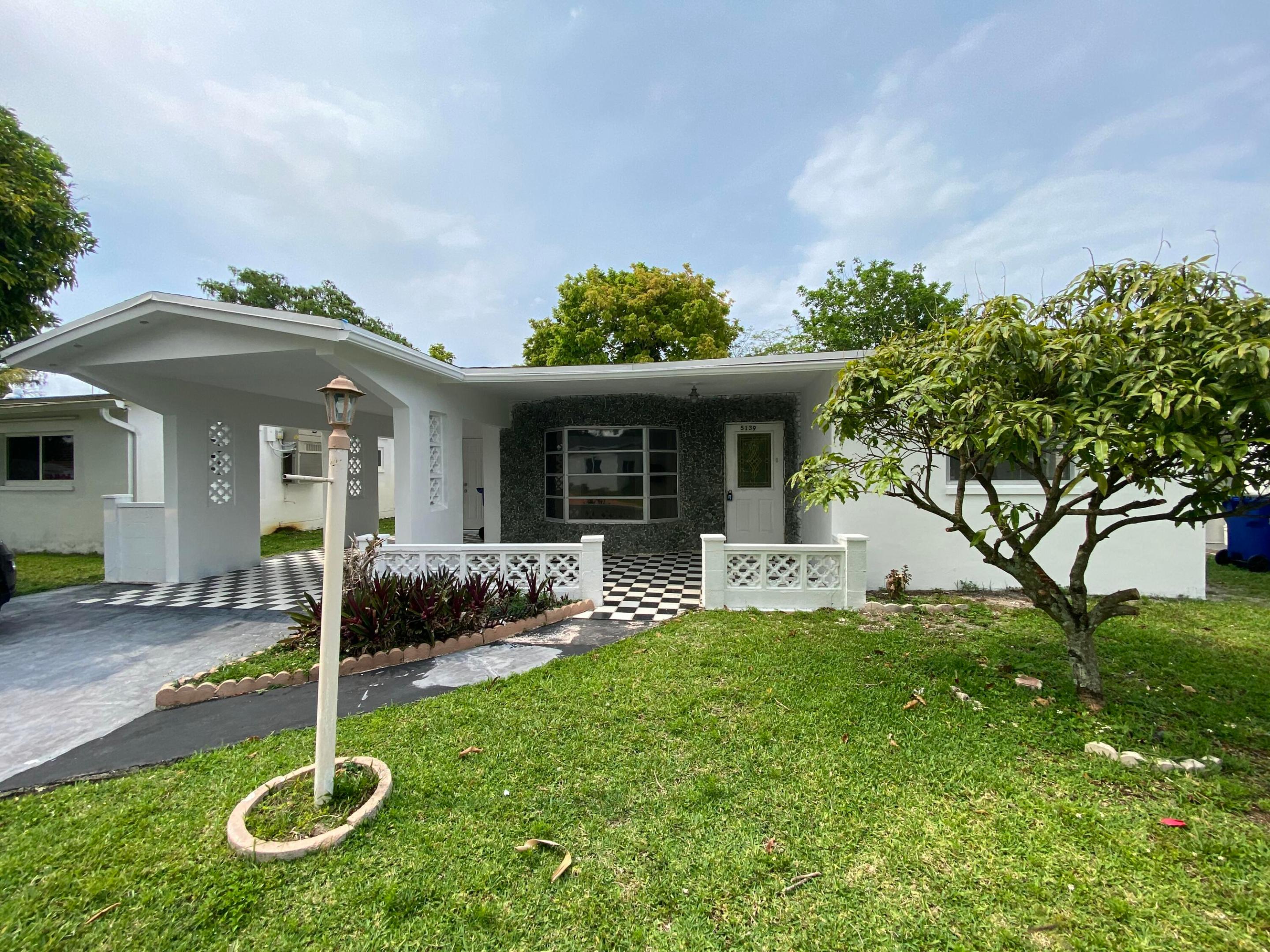 OAKLAND ESTATES 7TH SECTI - Residential