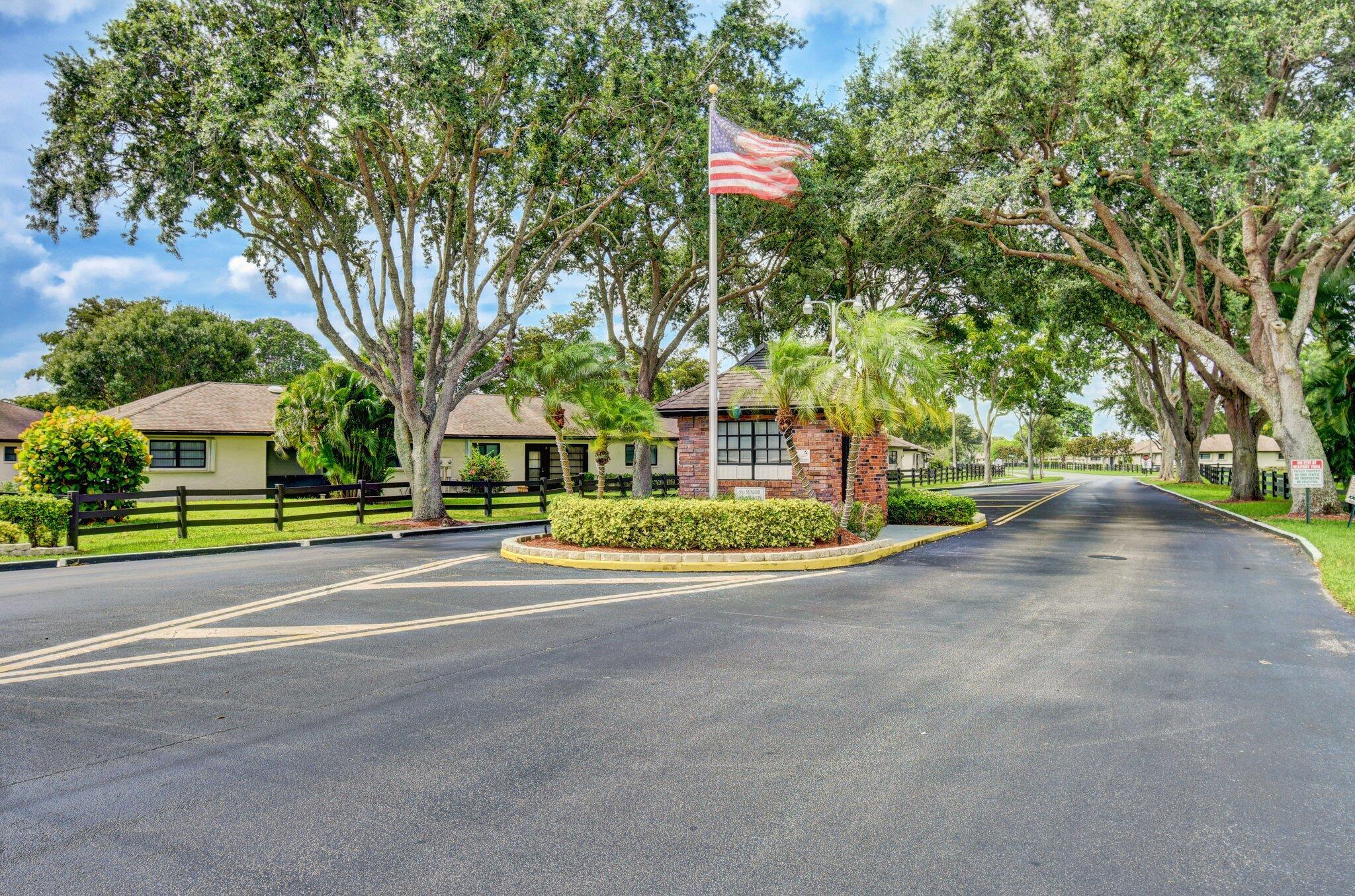 GREENTREE VILLAS CONDO - Residential