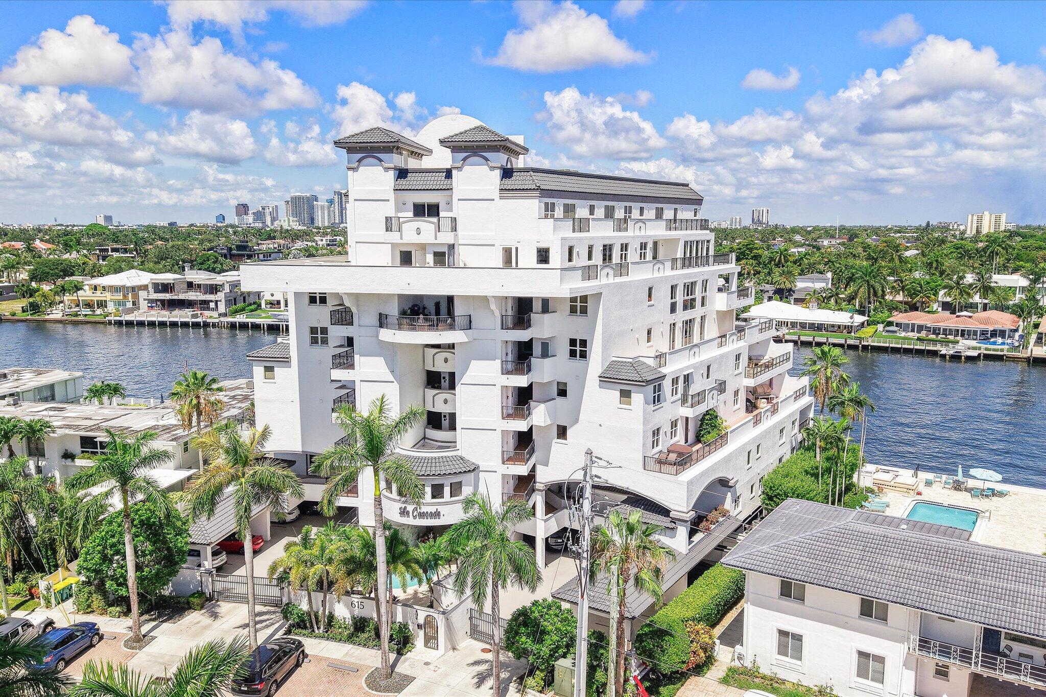 LA CASCADE CONDO - Residential