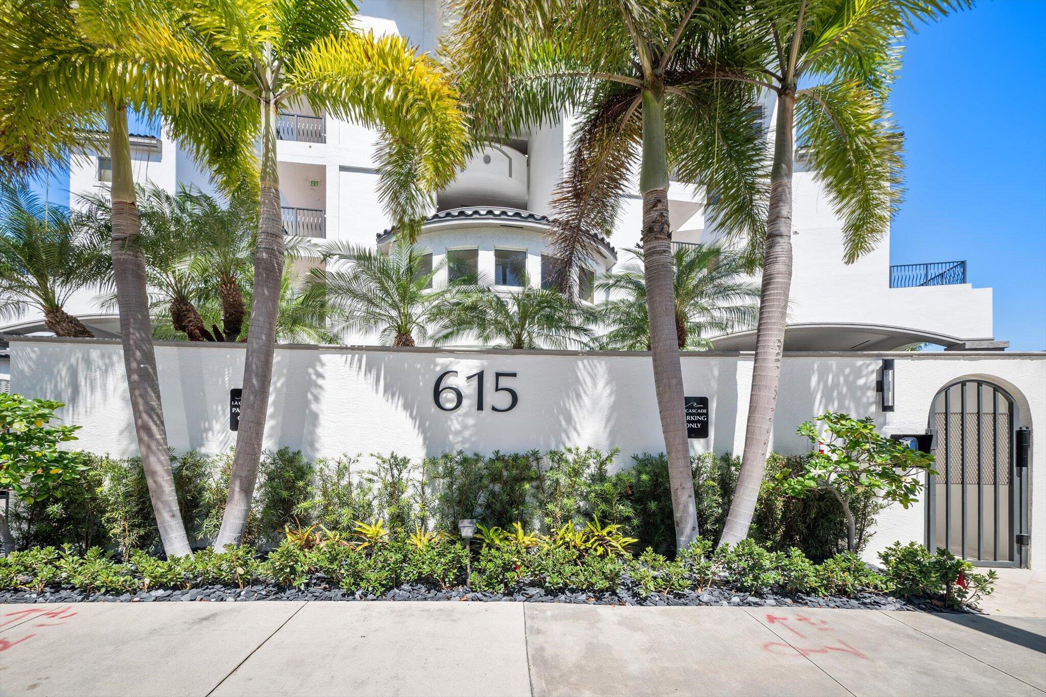 LA CASCADE CONDO - Residential