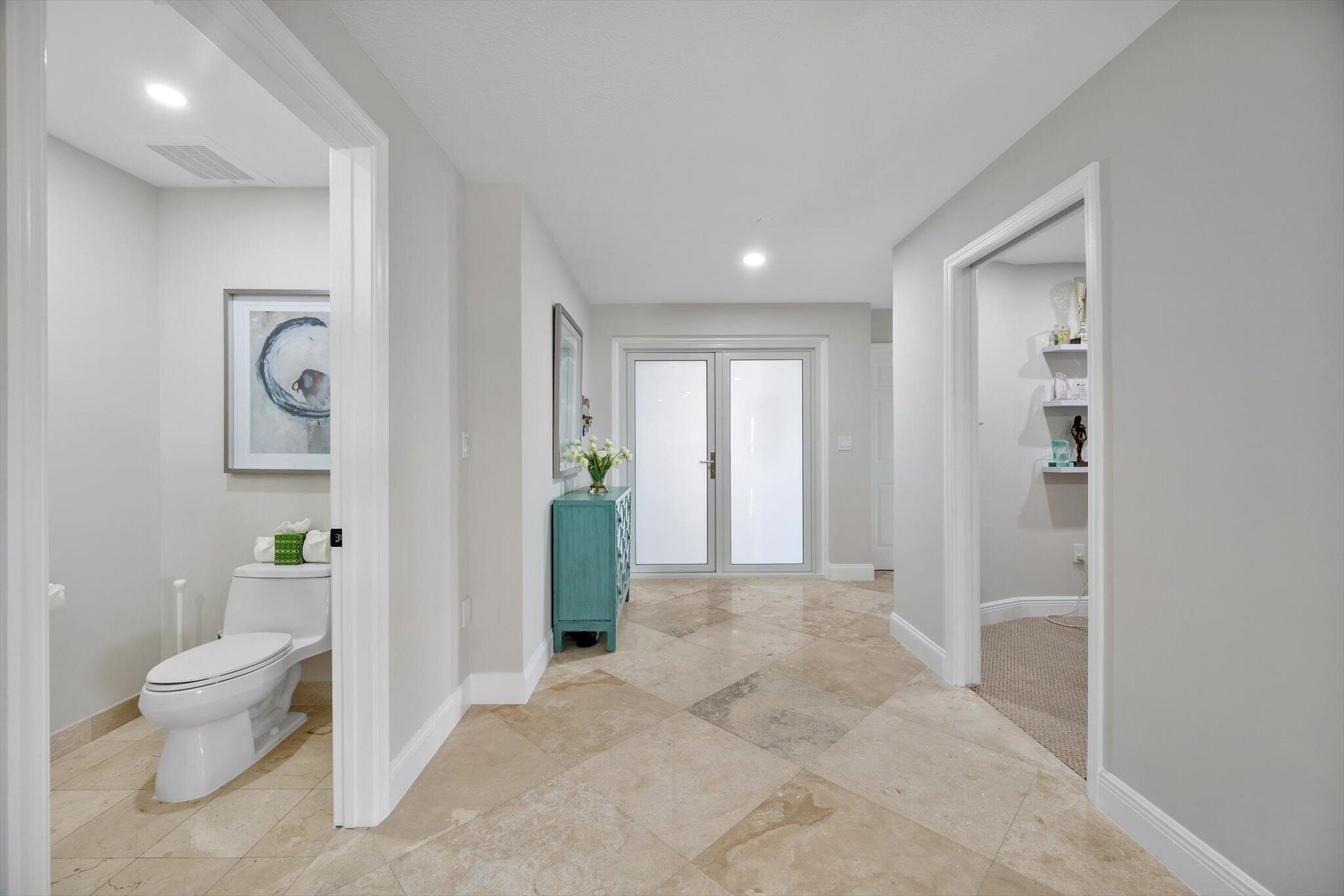 LA CASCADE CONDO - Residential