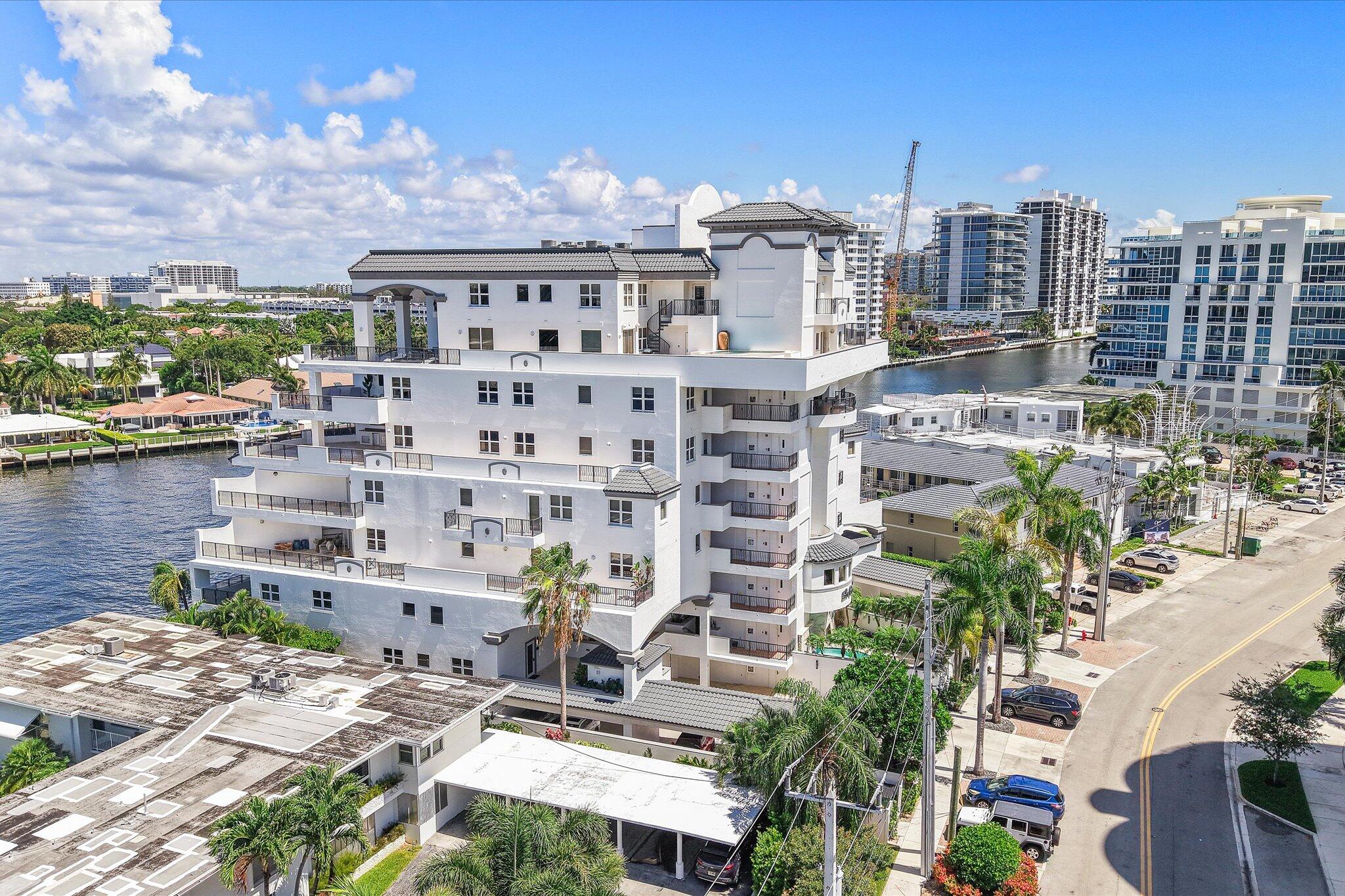 LA CASCADE CONDO - Residential