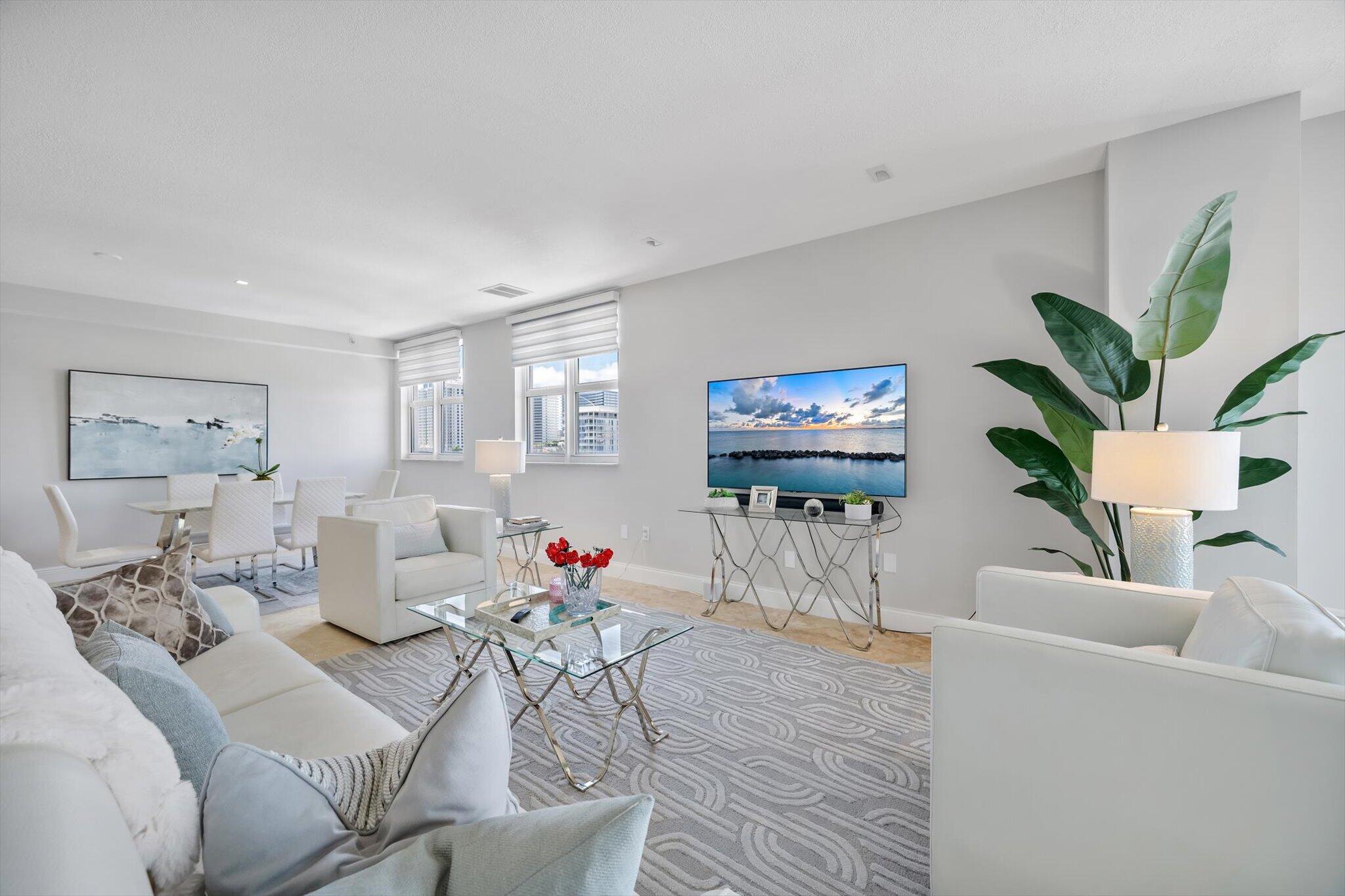 LA CASCADE CONDO - Residential