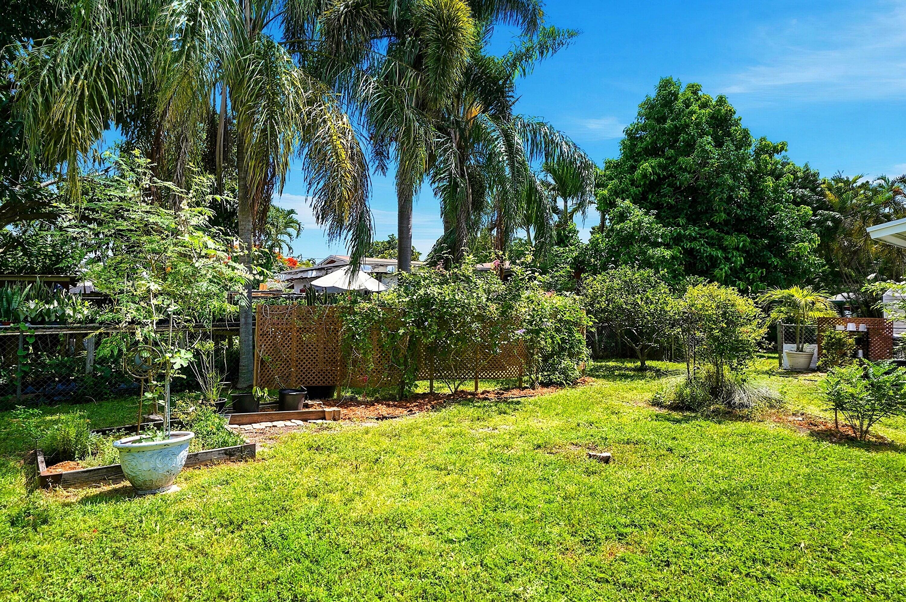 HILLBROOK - Residential