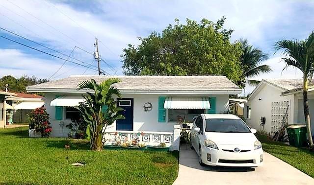 Tamarac Lakes North 3rd S - Residential