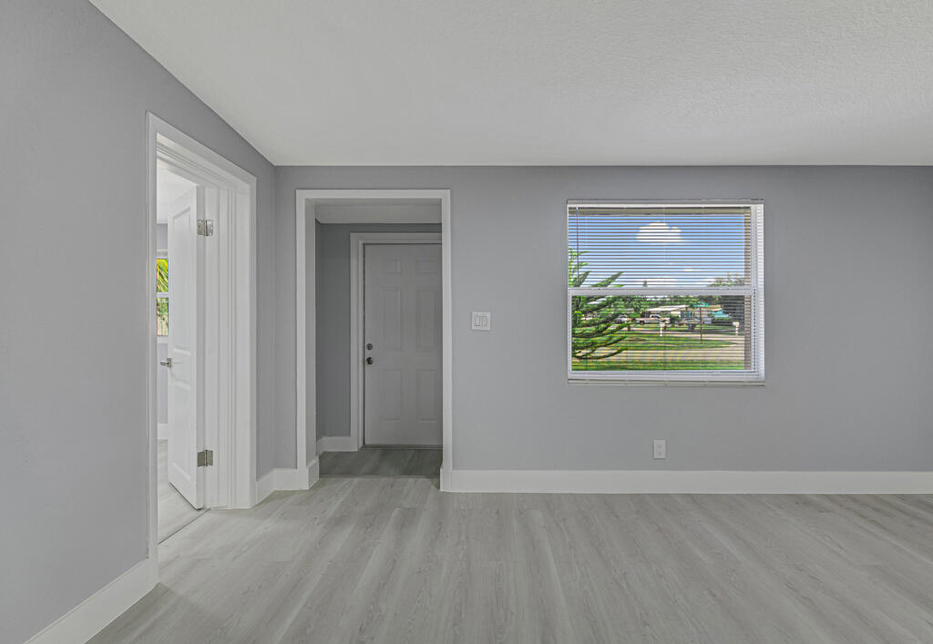 PALM BEACH CABANA COLONY 1 - Residential