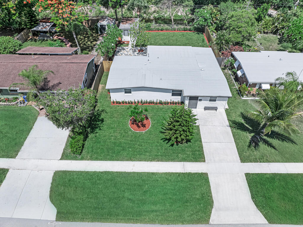 PALM BEACH CABANA COLONY 1 - Residential