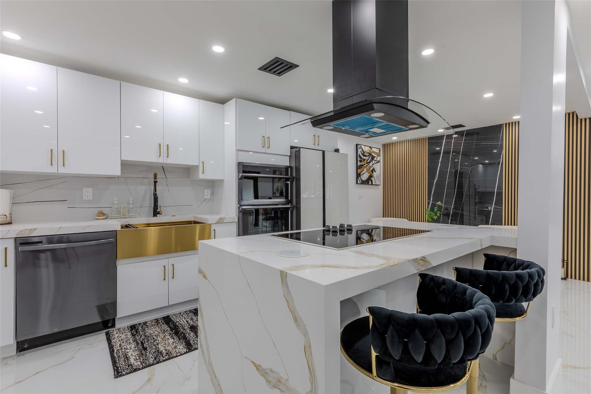 CRANSTON TERRACE - Residential