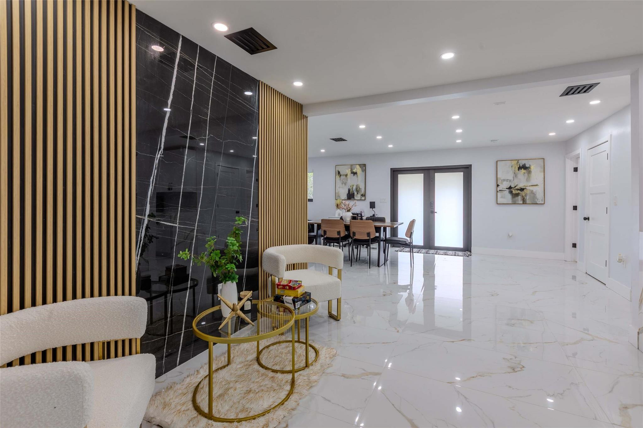 CRANSTON TERRACE - Residential