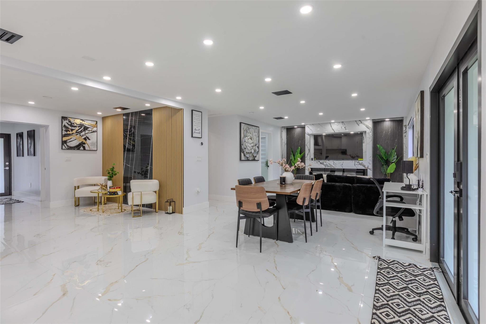 CRANSTON TERRACE - Residential