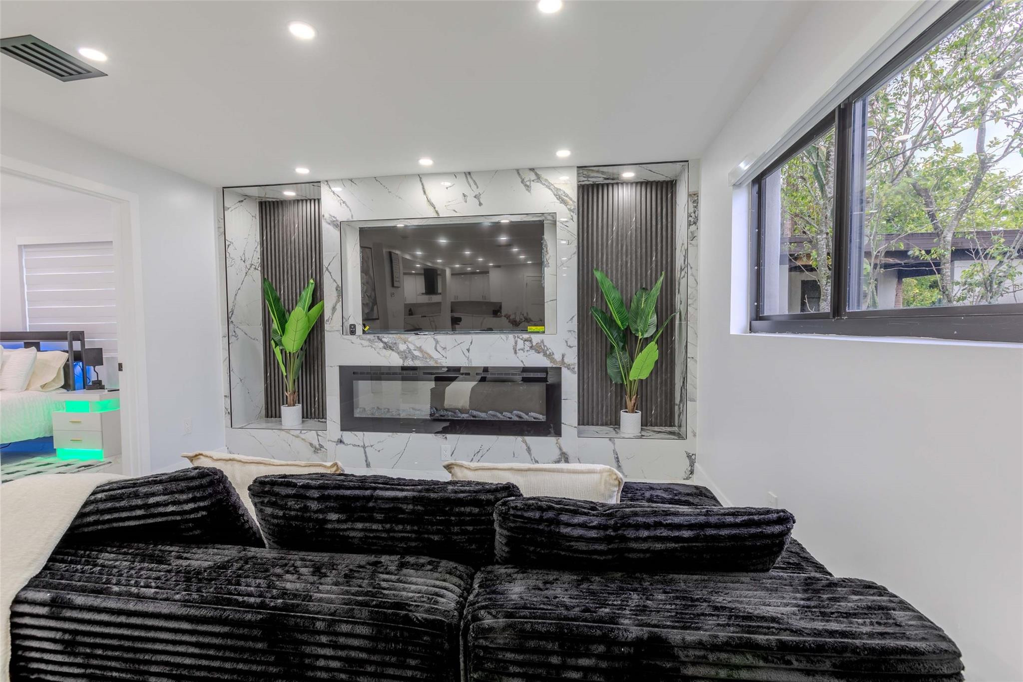 CRANSTON TERRACE - Residential