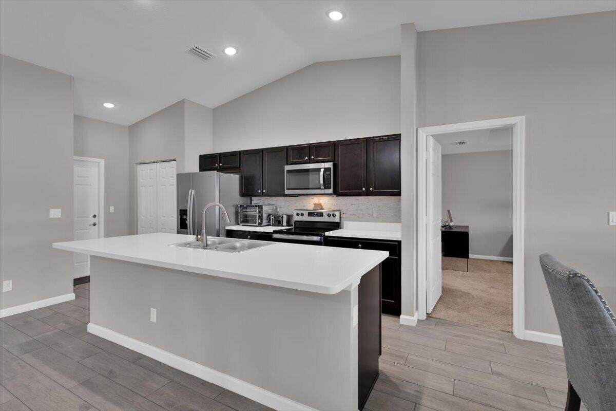 PORT ST LUCIE SECTION 13 - Residential