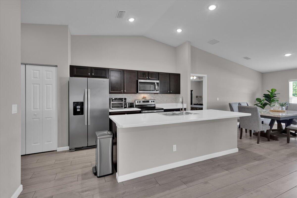 PORT ST LUCIE SECTION 13 - Residential