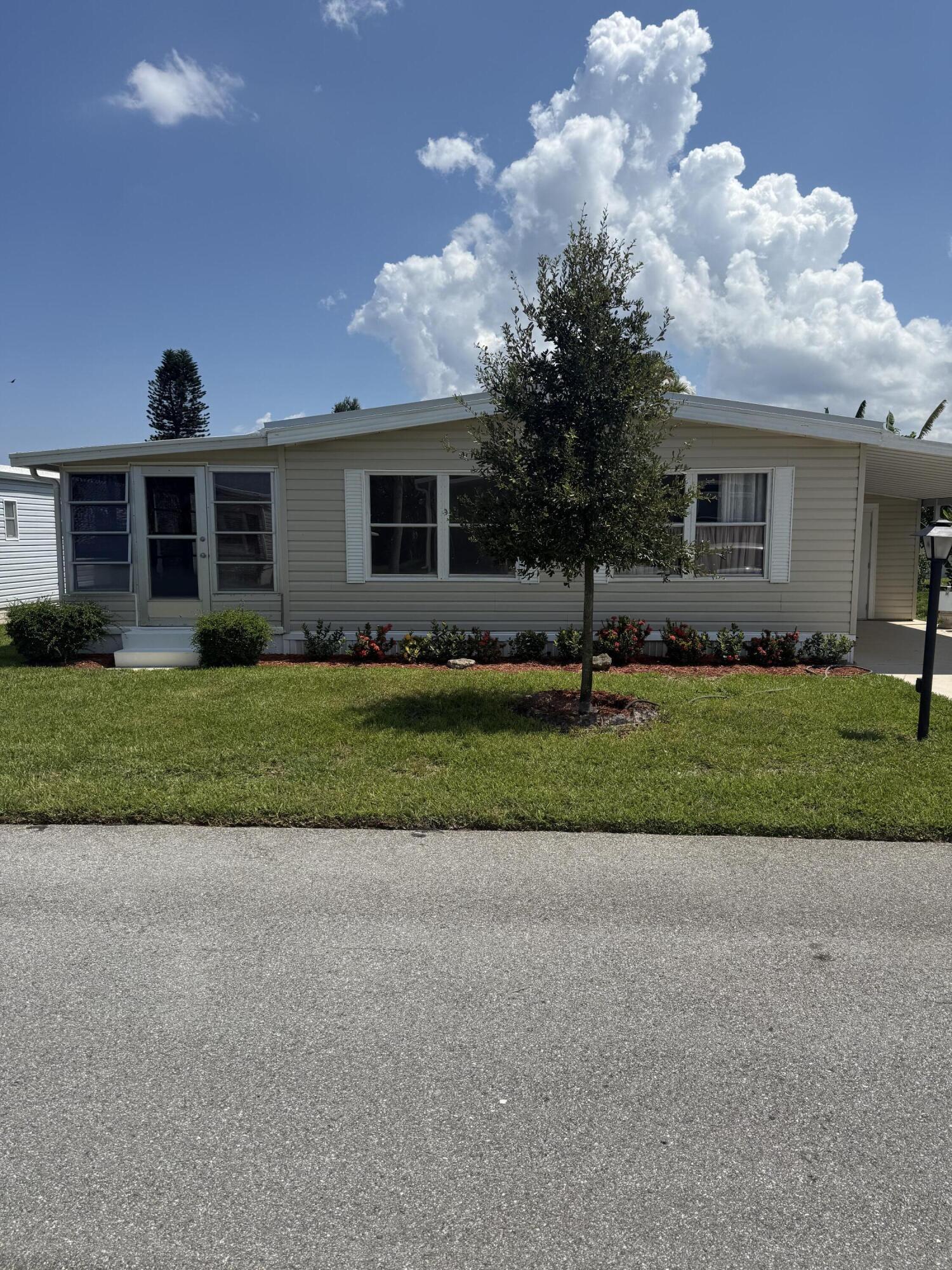 Pinelake Village - Residential