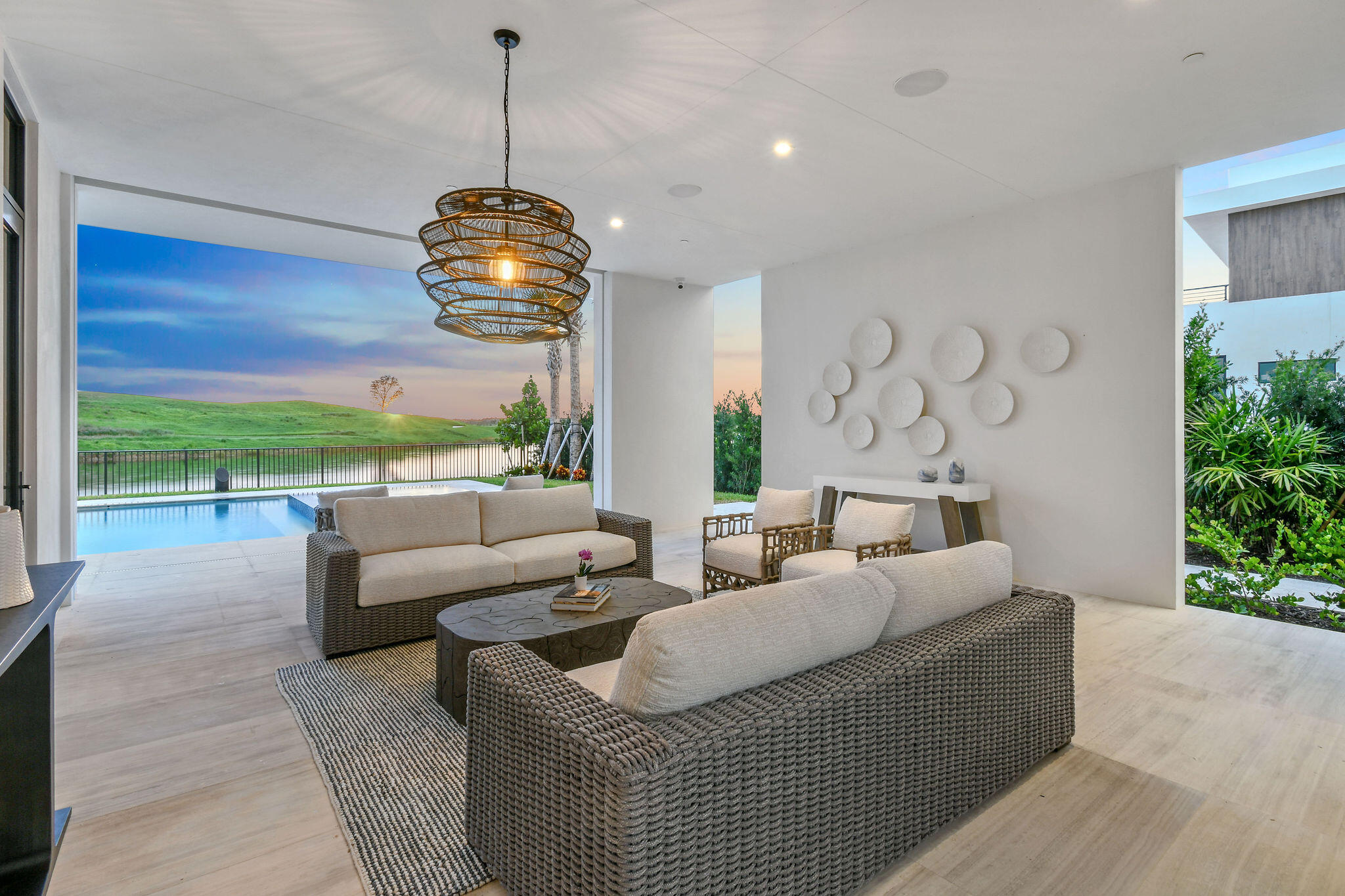 PANTHER NATIONAL - Residential