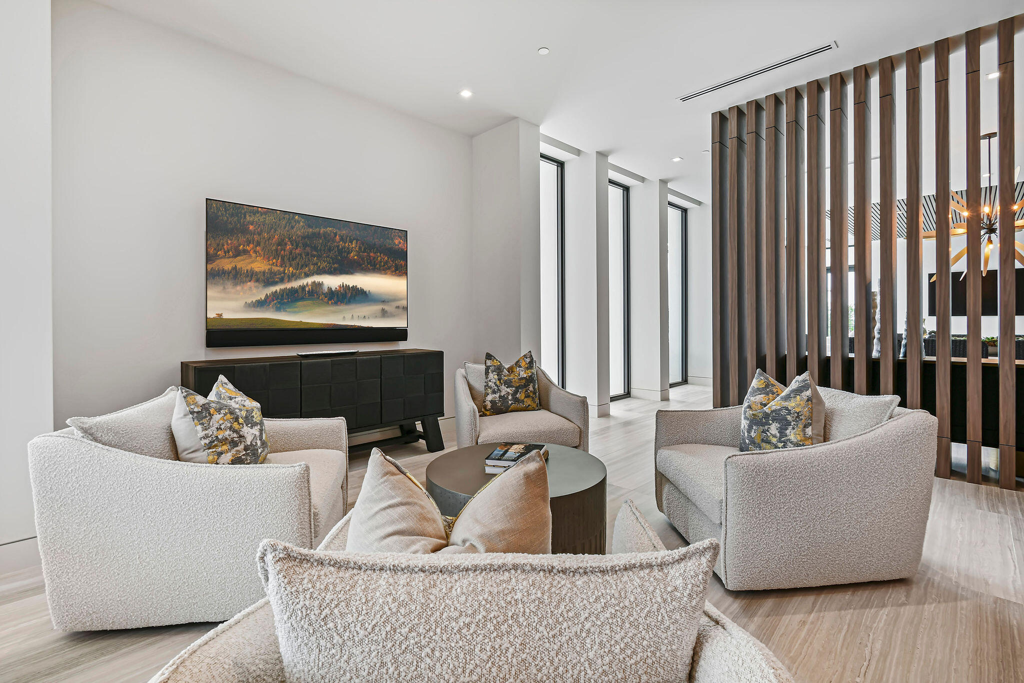 PANTHER NATIONAL - Residential
