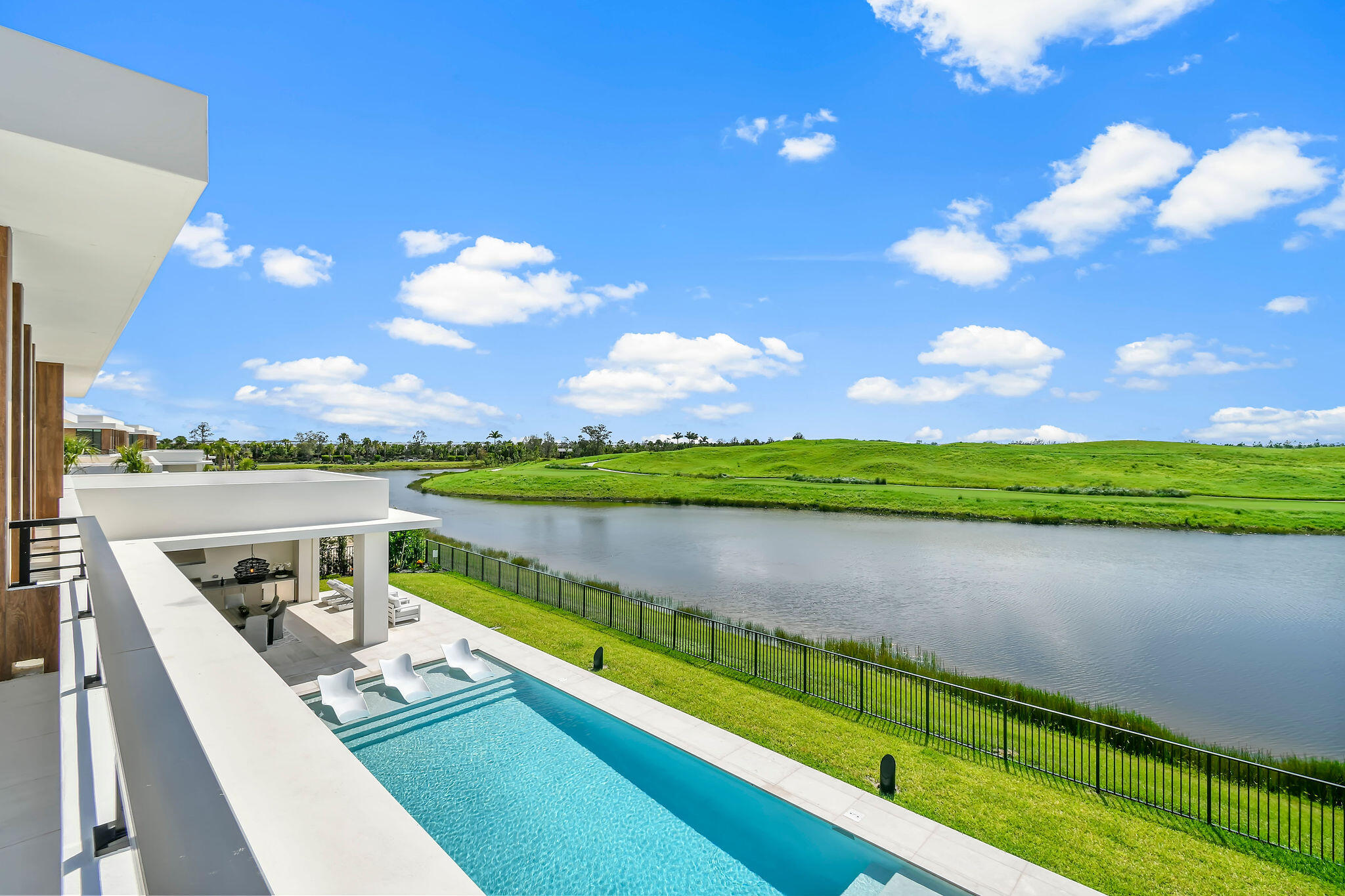 PANTHER NATIONAL - Residential