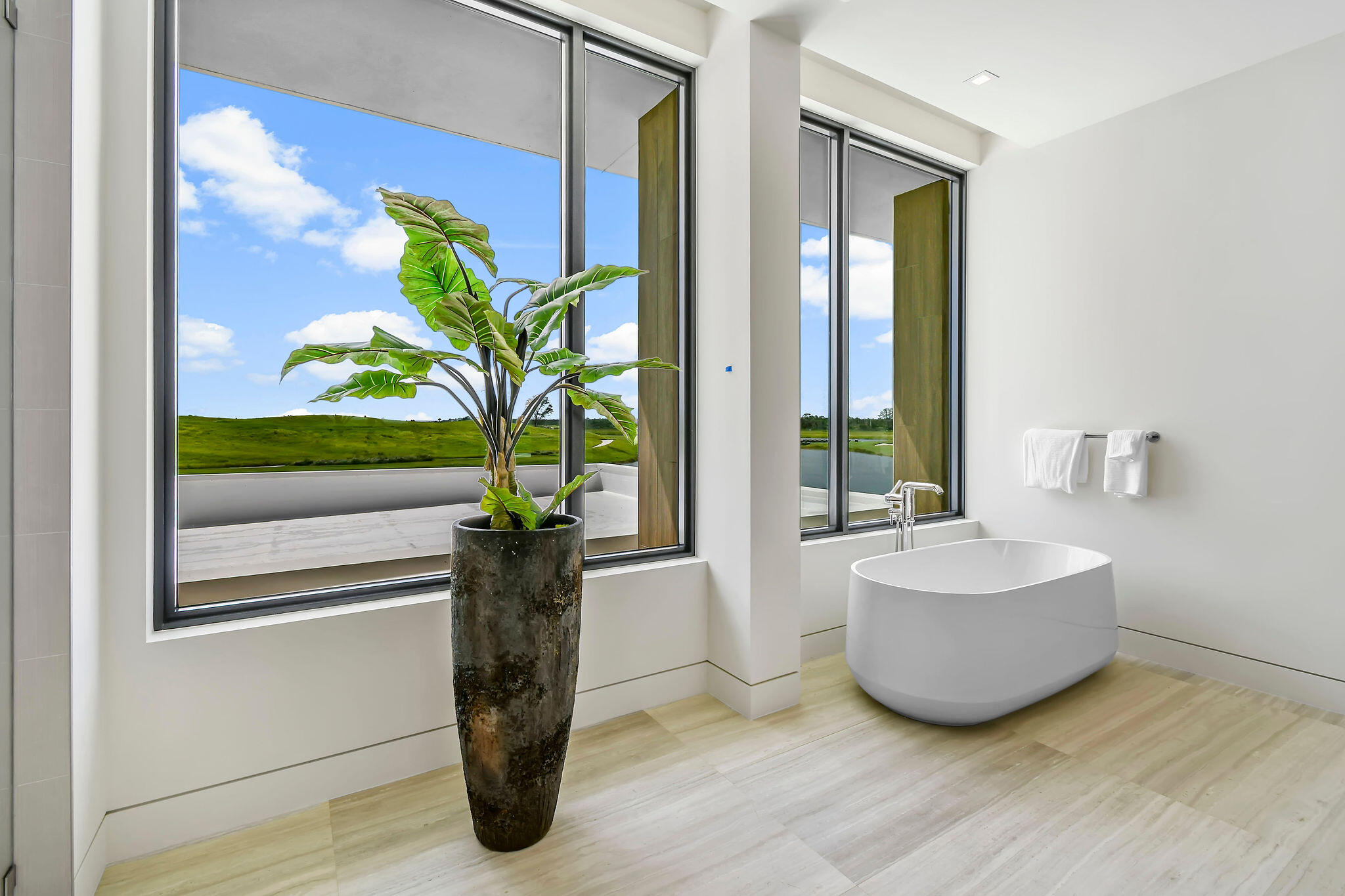 PANTHER NATIONAL - Residential