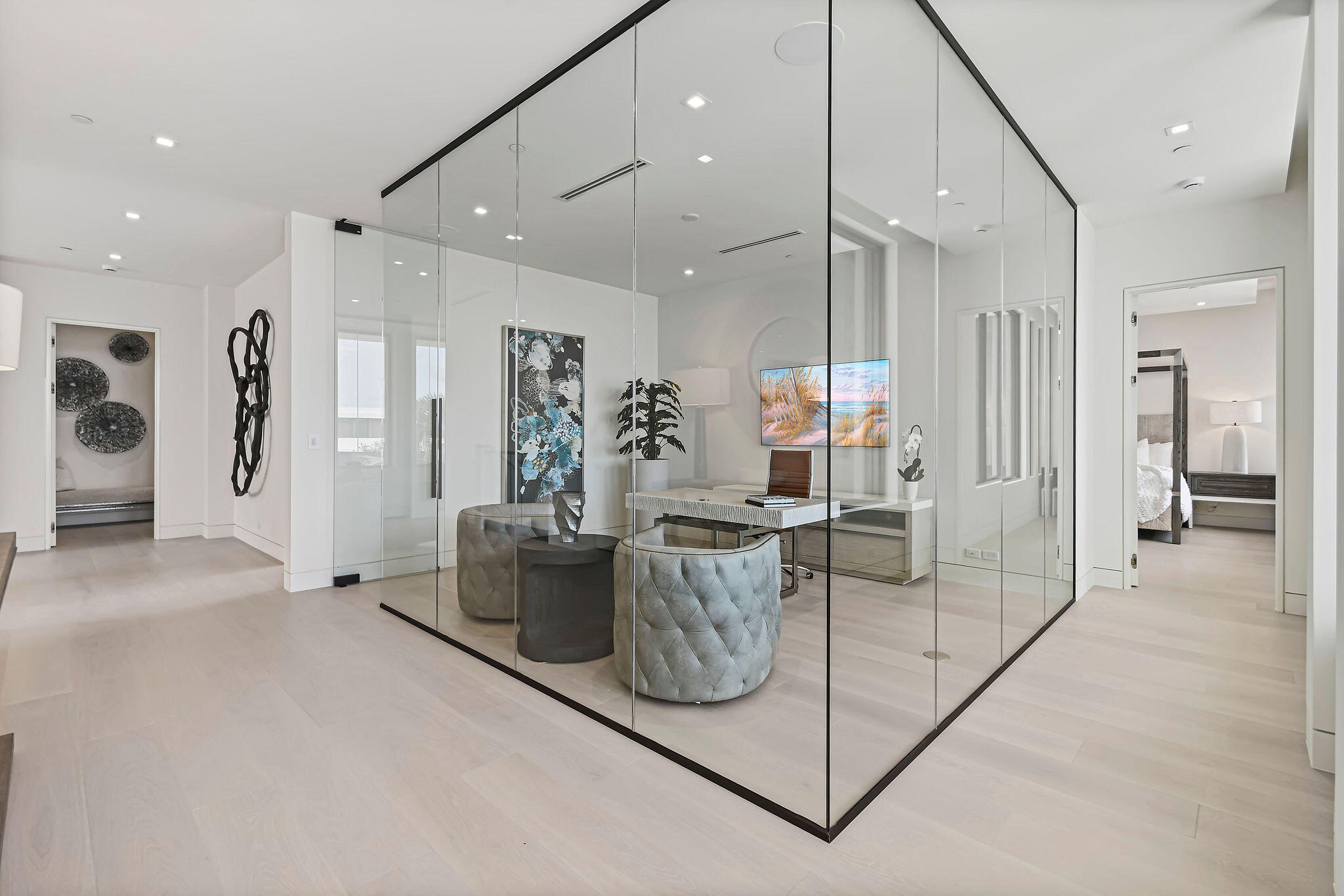 PANTHER NATIONAL - Residential