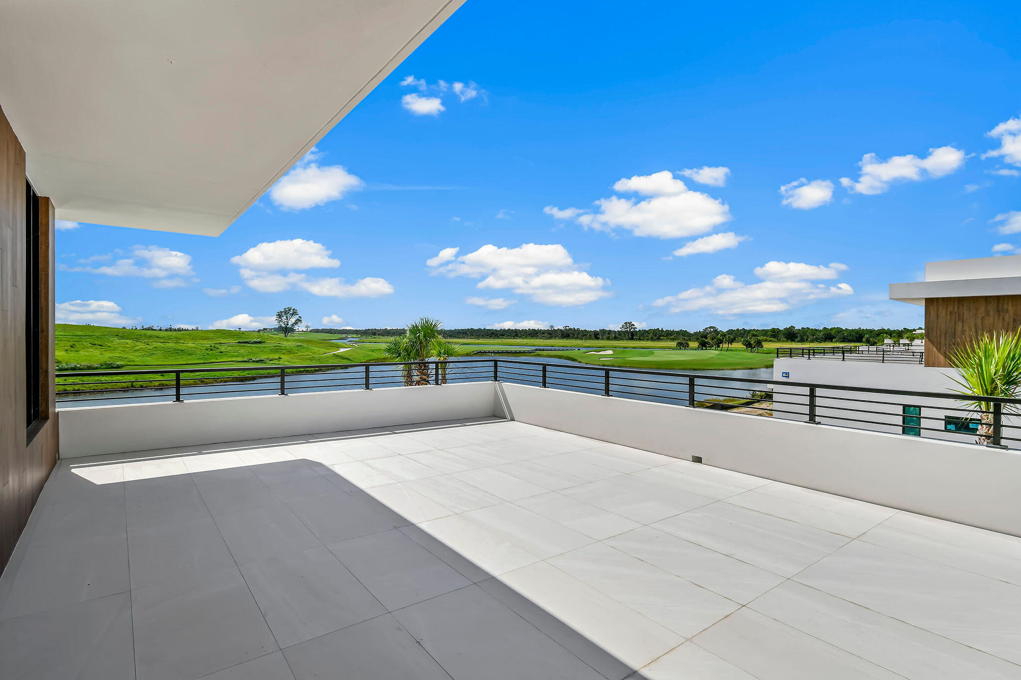 PANTHER NATIONAL - Residential