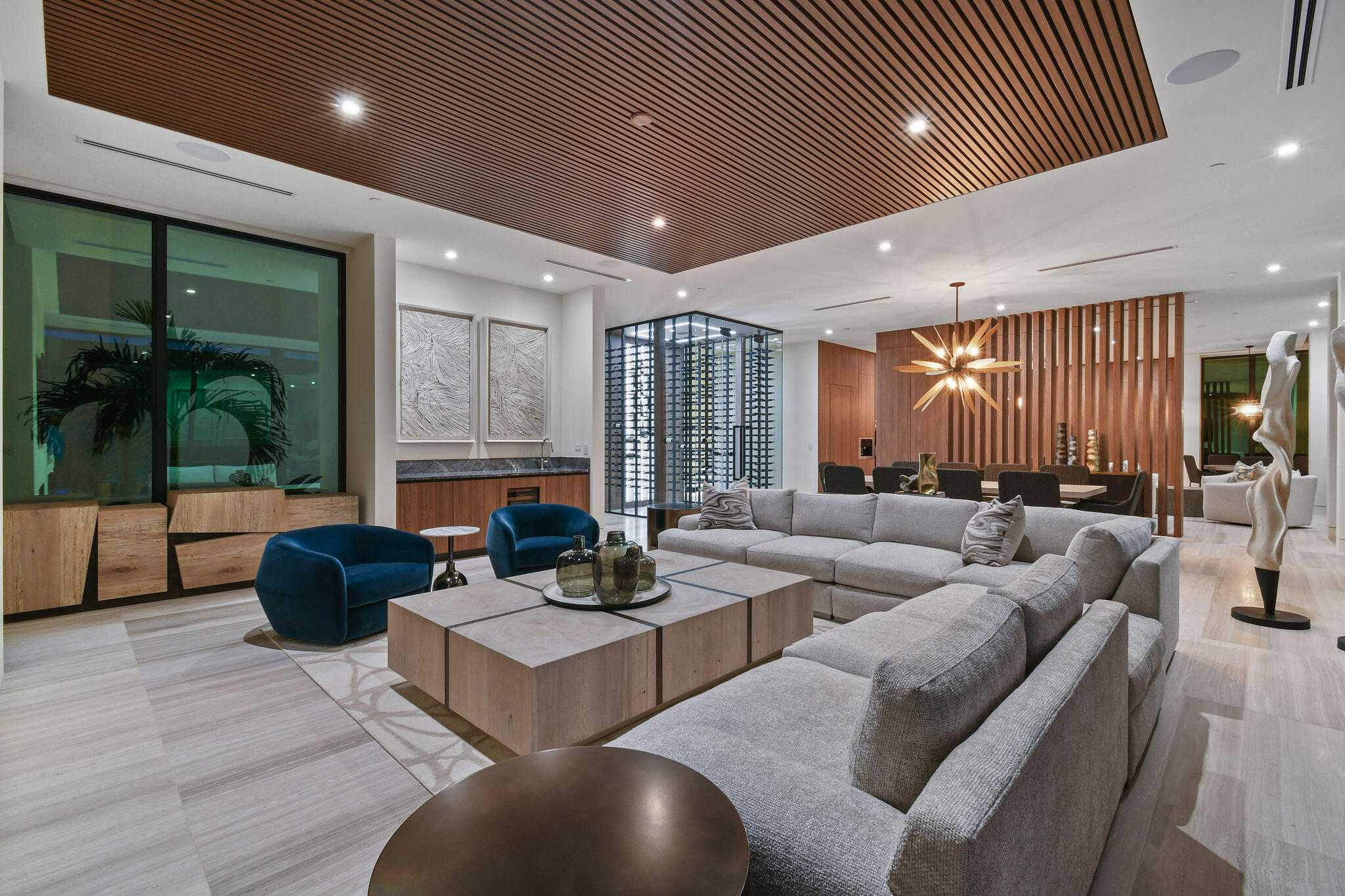 PANTHER NATIONAL - Residential