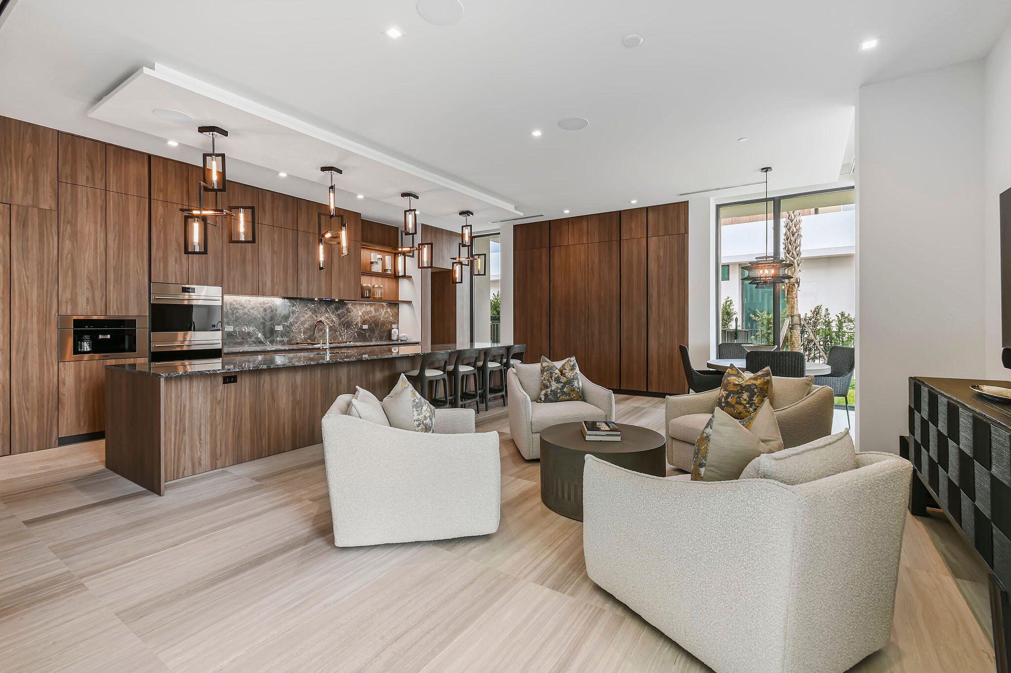 PANTHER NATIONAL - Residential