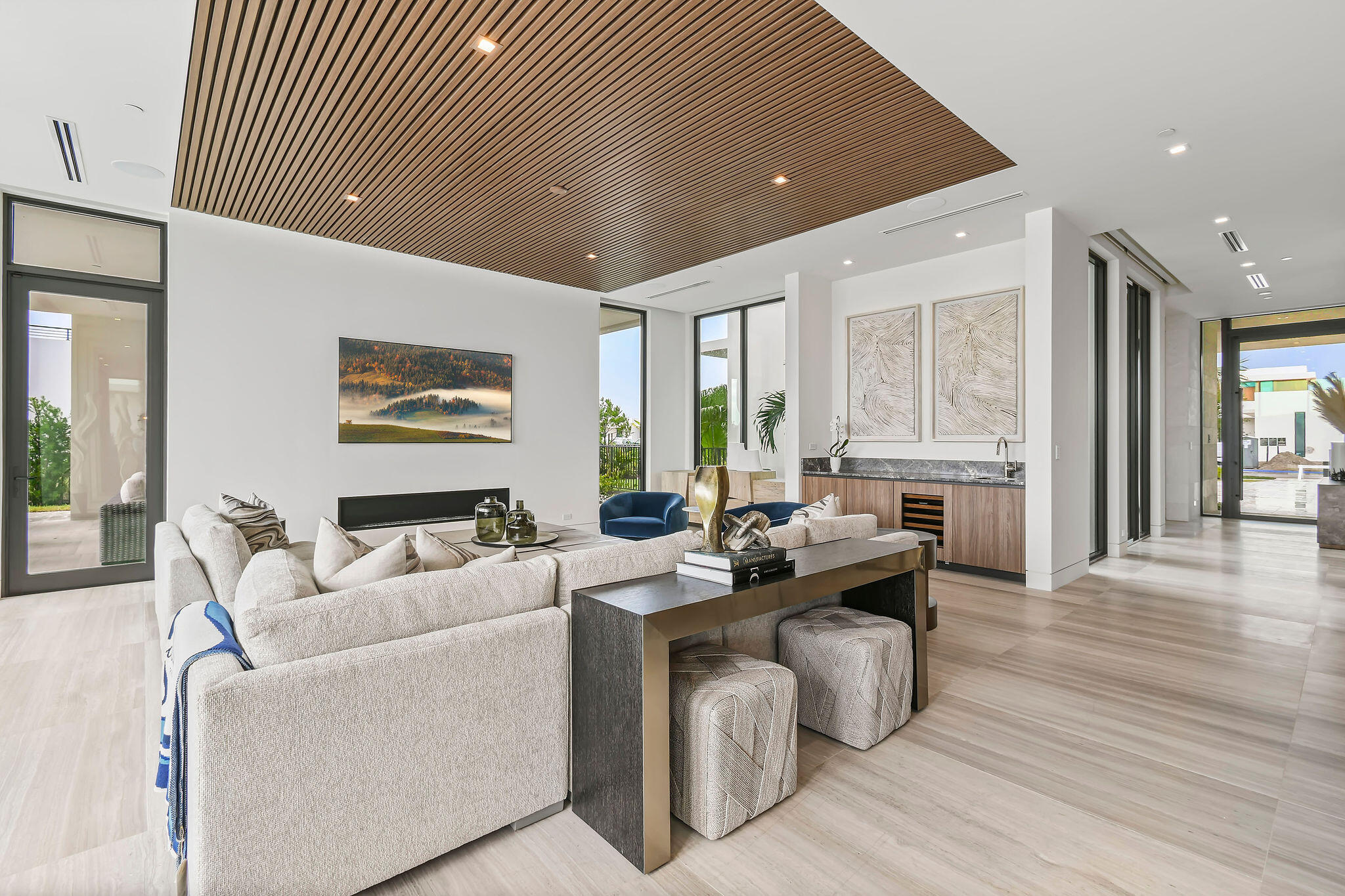 PANTHER NATIONAL - Residential