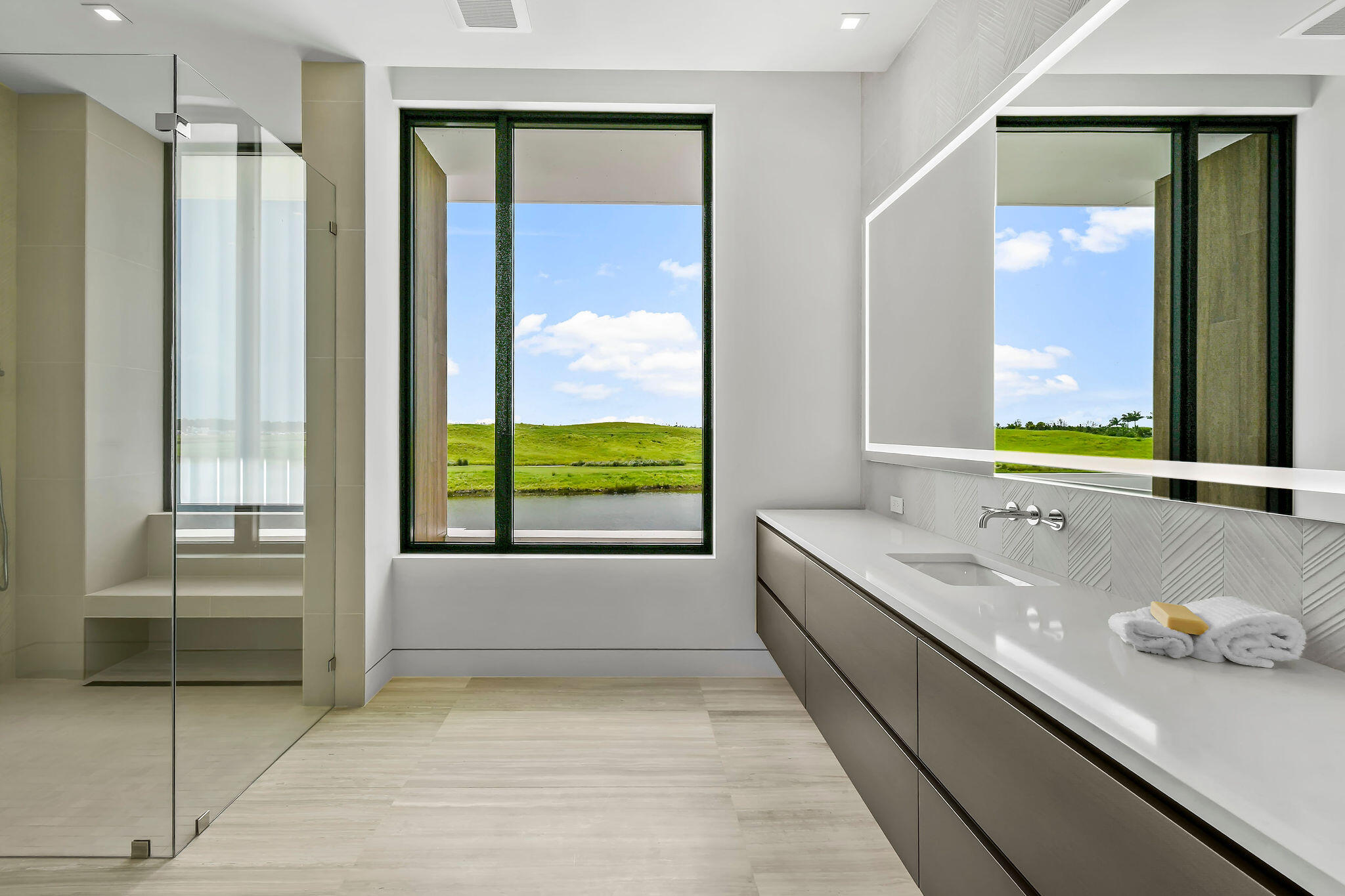 PANTHER NATIONAL - Residential