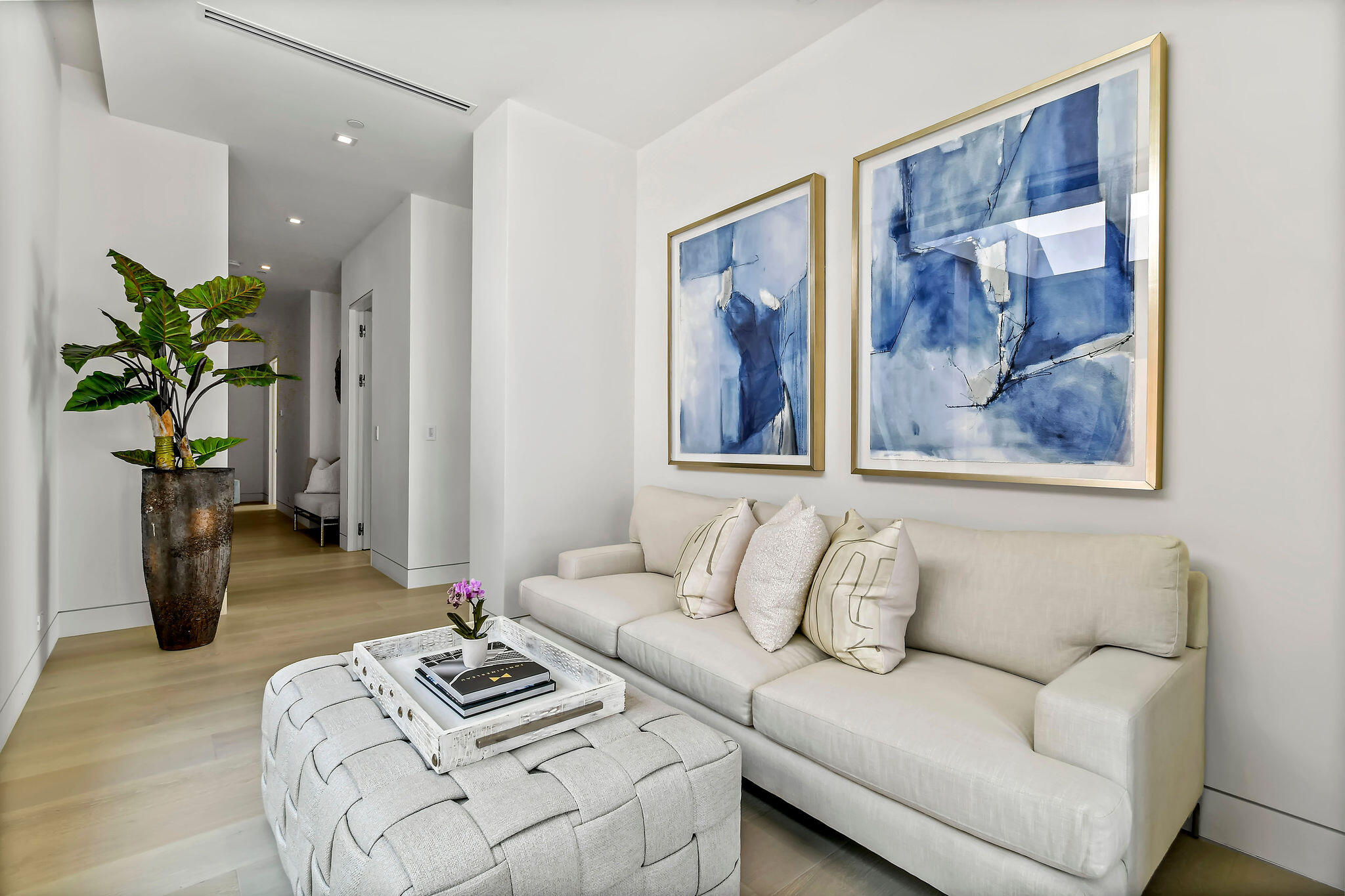 PANTHER NATIONAL - Residential