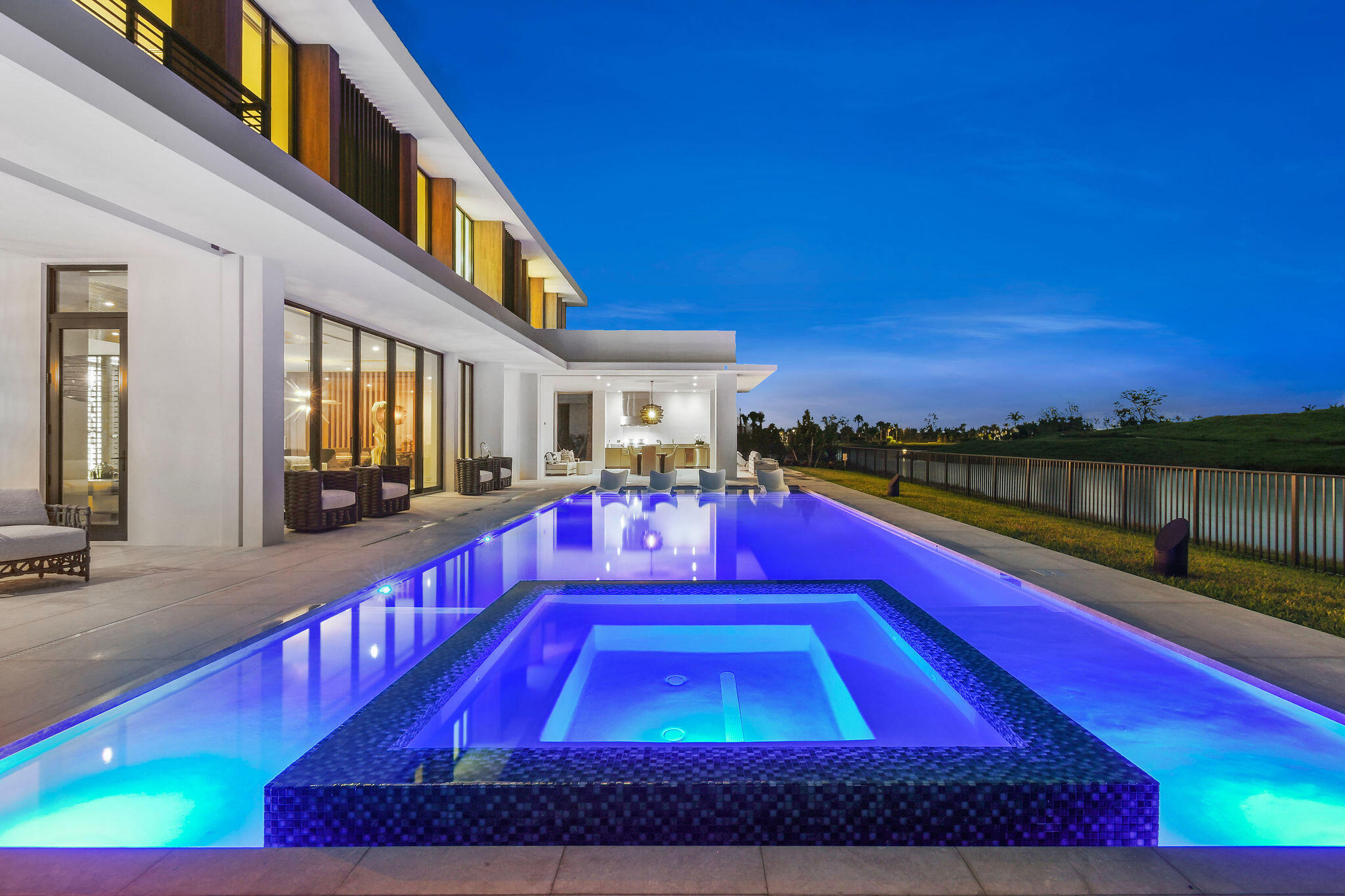 PANTHER NATIONAL - Residential