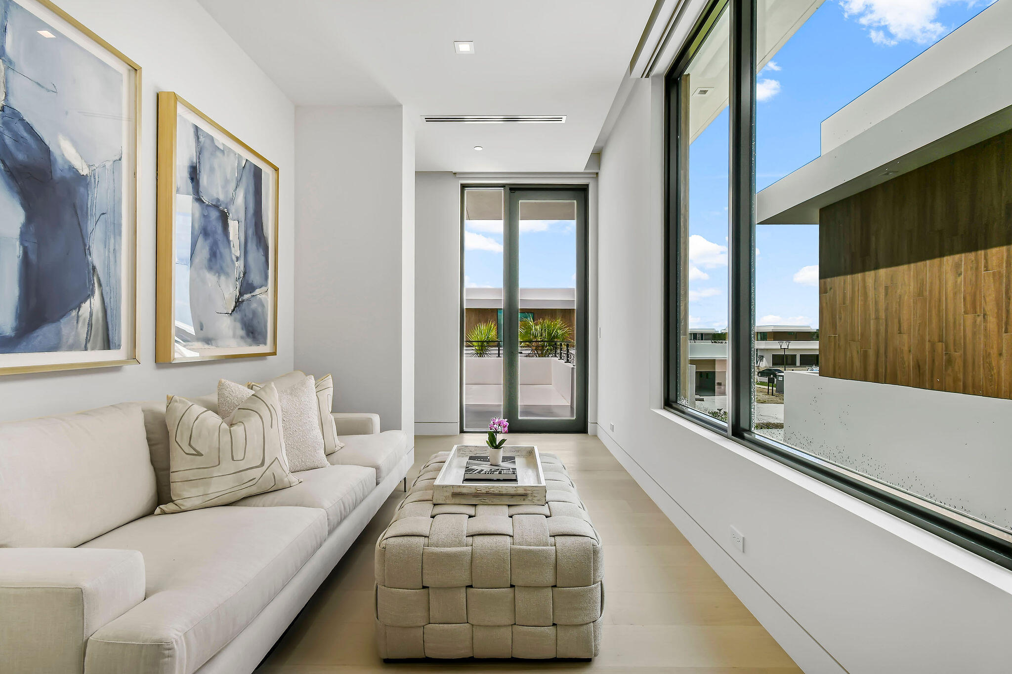 PANTHER NATIONAL - Residential