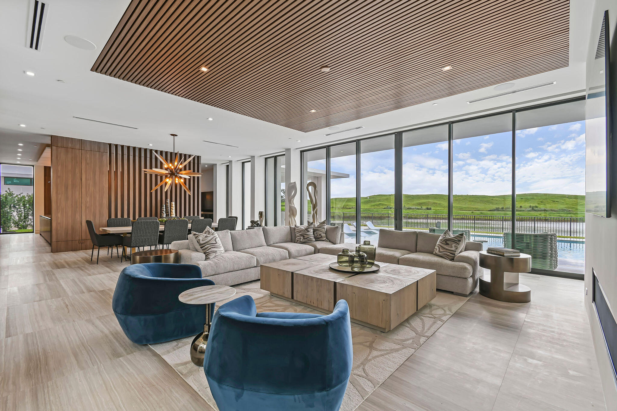 PANTHER NATIONAL - Residential