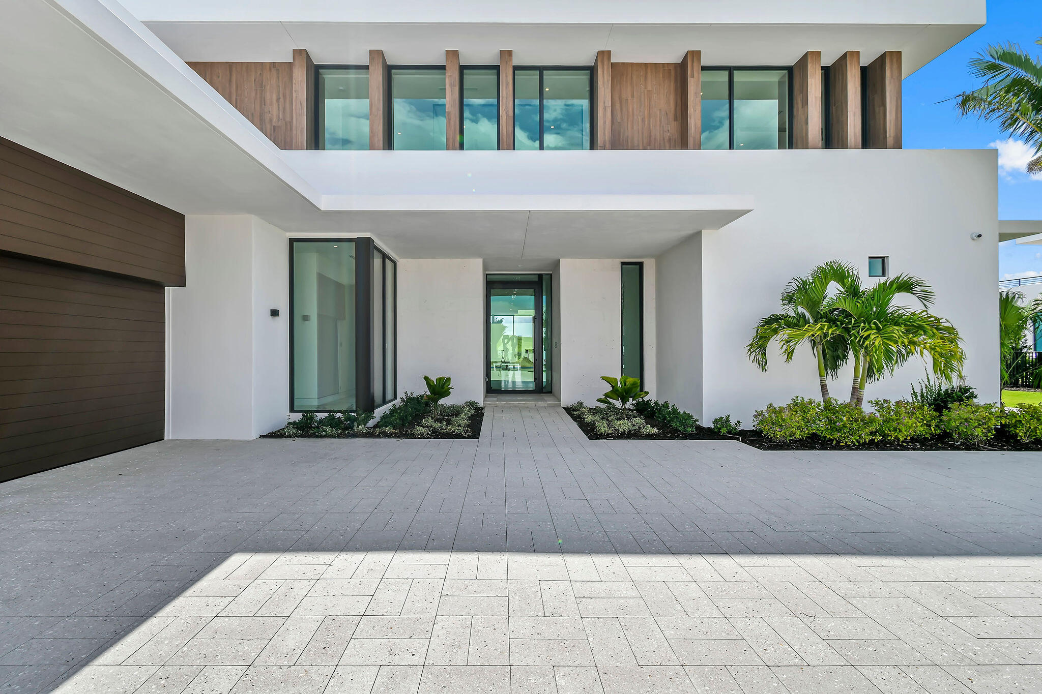 PANTHER NATIONAL - Residential