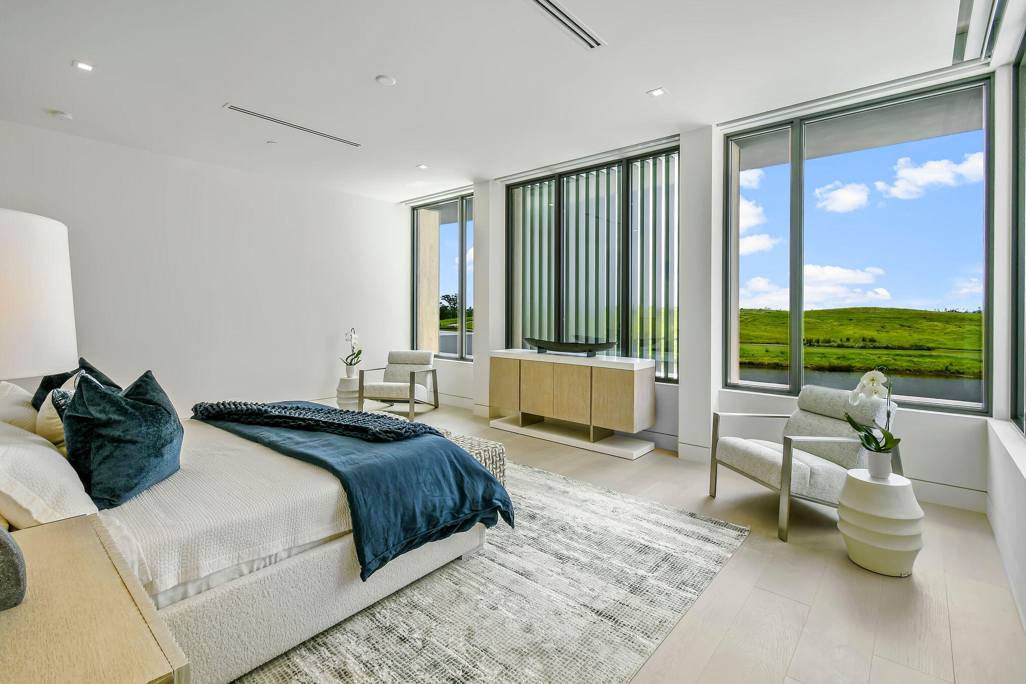 PANTHER NATIONAL - Residential