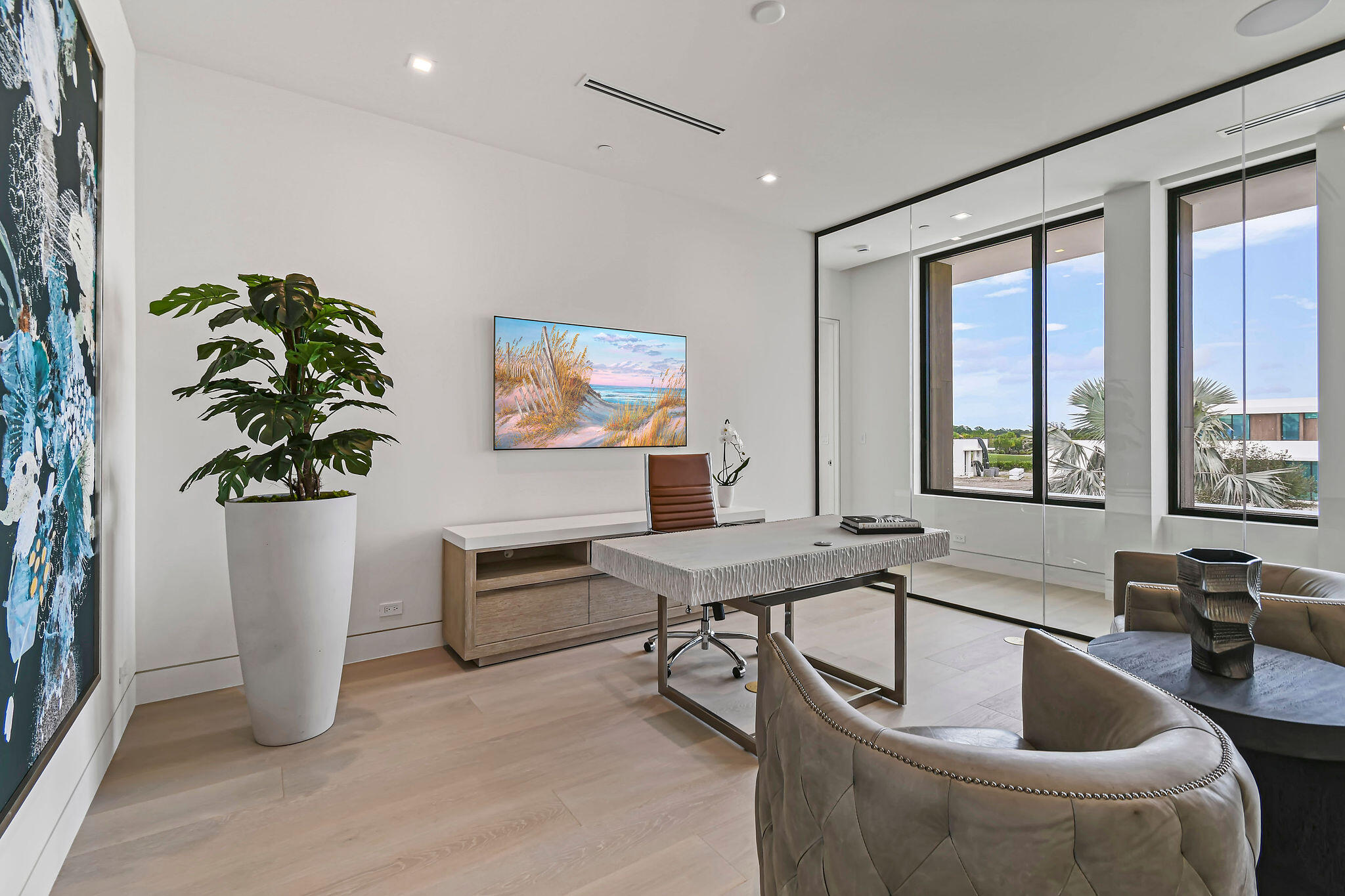 PANTHER NATIONAL - Residential