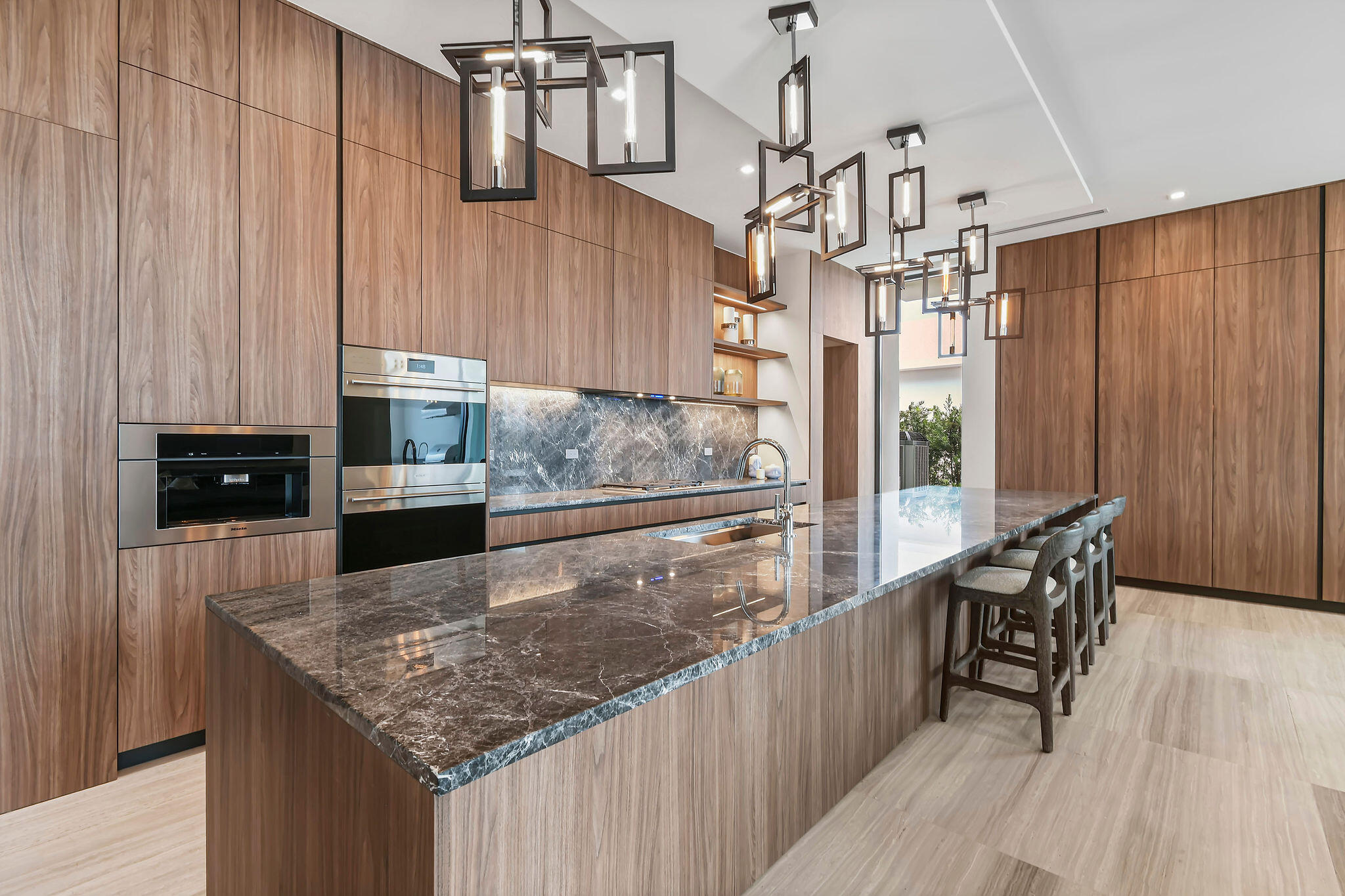 PANTHER NATIONAL - Residential