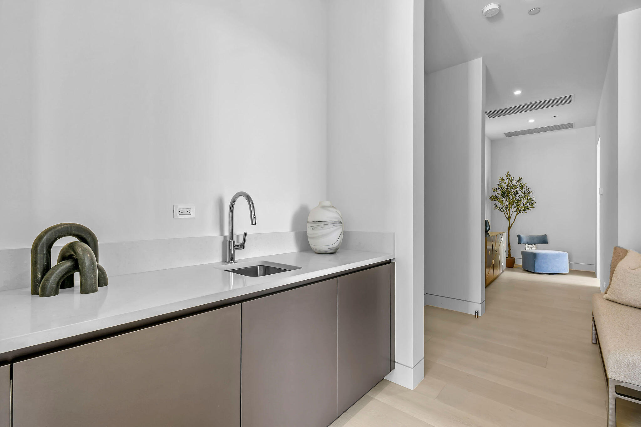 PANTHER NATIONAL - Residential