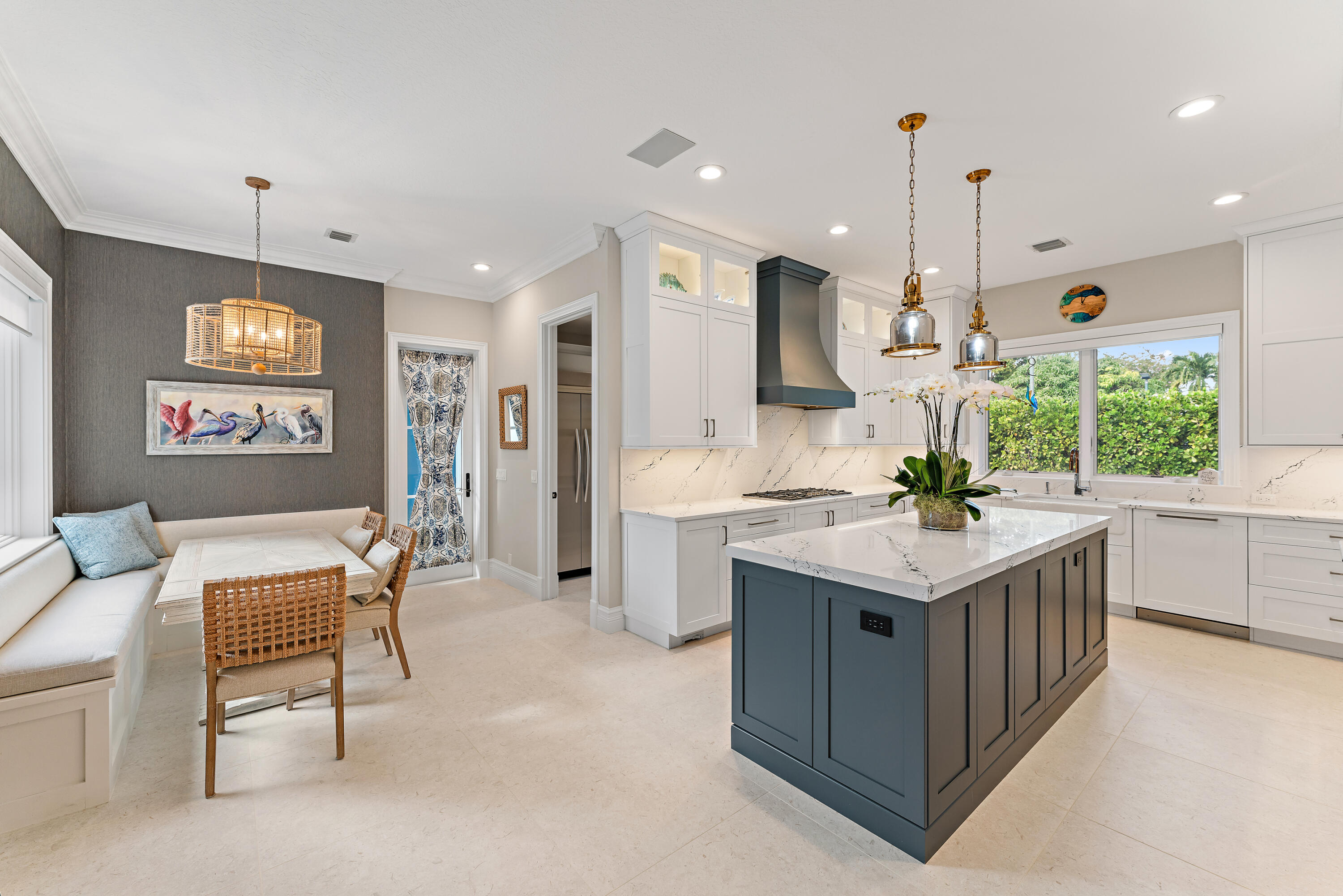 INDIAN HILLS - Residential