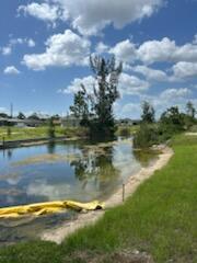 CAPE CORAL - Land