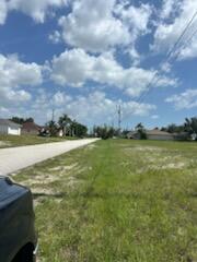 CAPE CORAL - Land