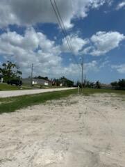 CAPE CORAL - Land