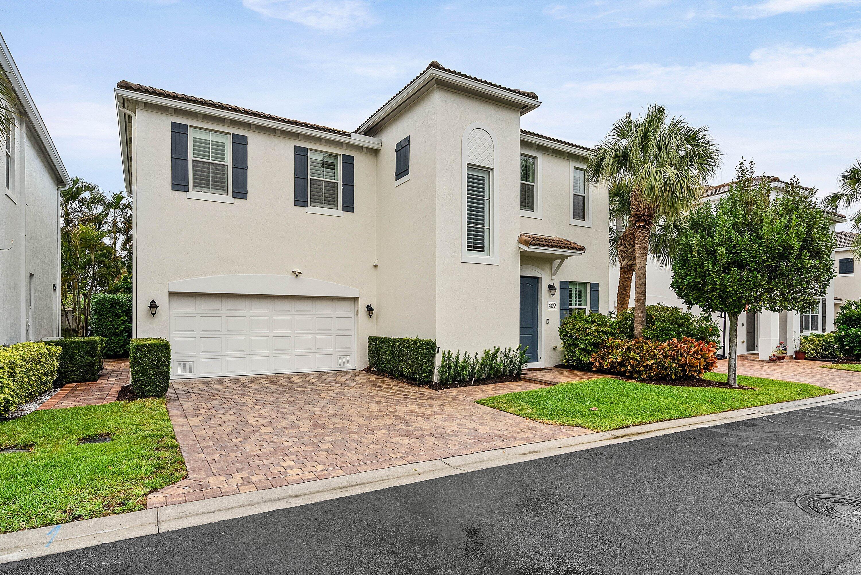 ESTATES AT HERITAGE CLUB - Residential