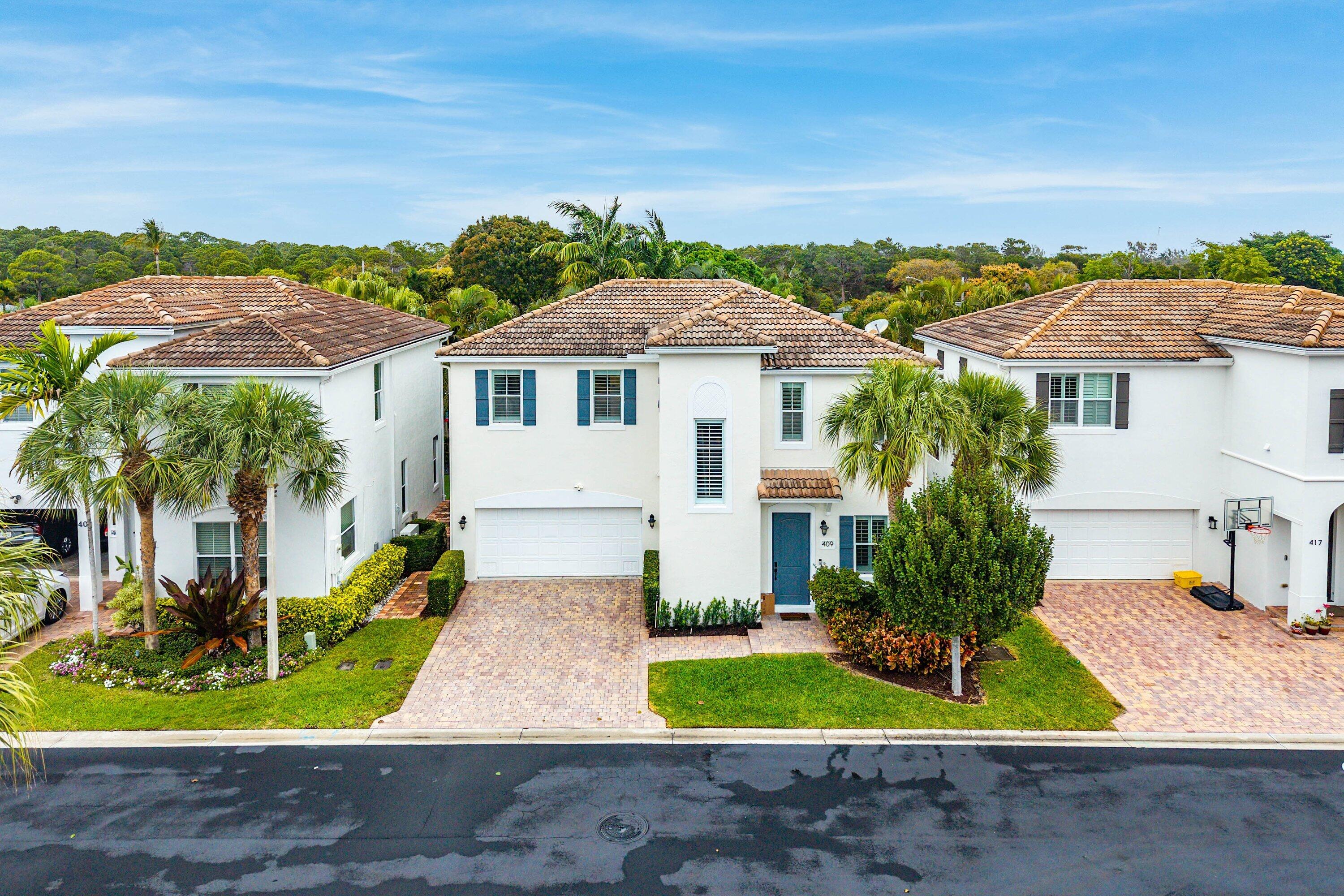 ESTATES AT HERITAGE CLUB - Residential