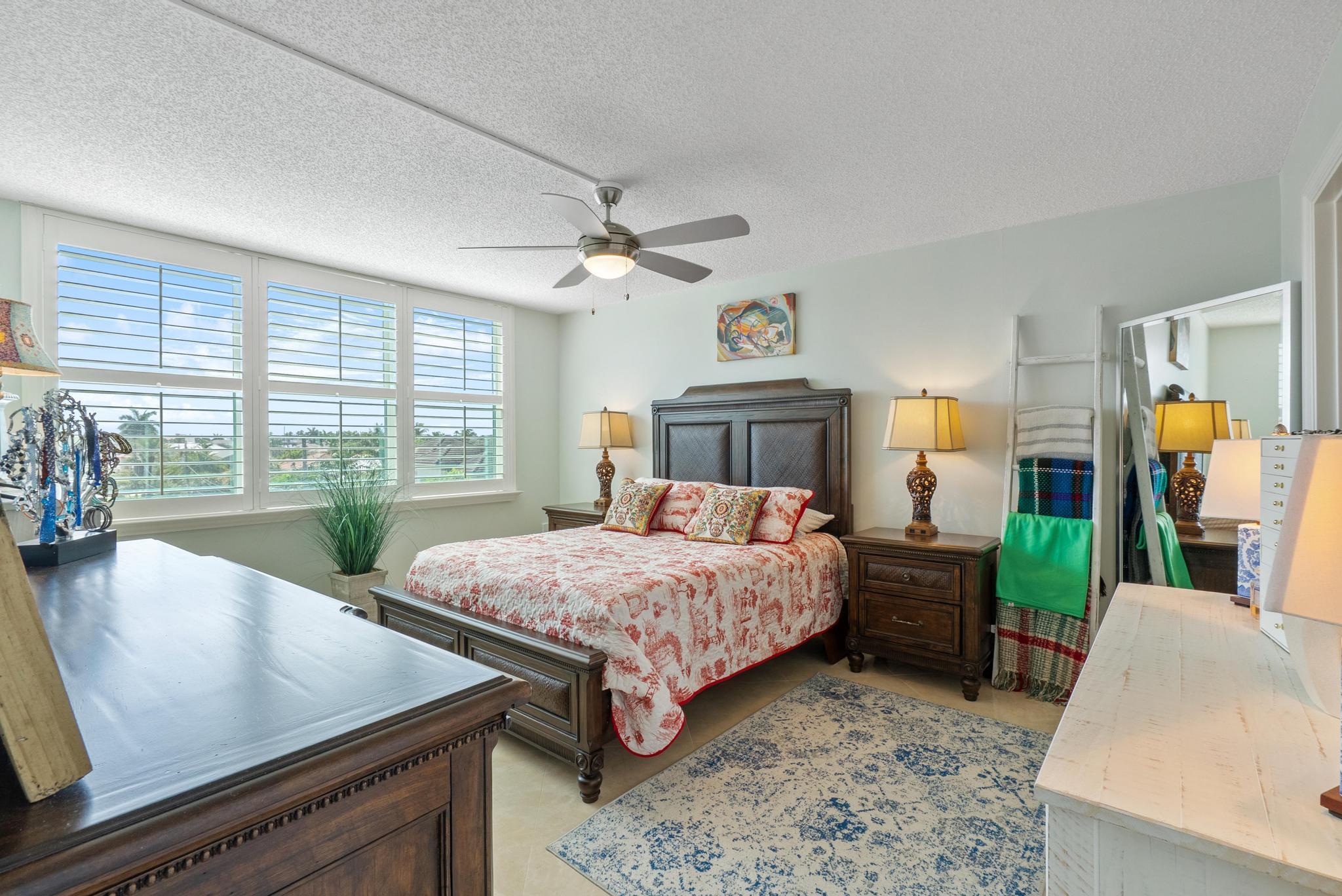 TROPIC BAY CONDO - Residential