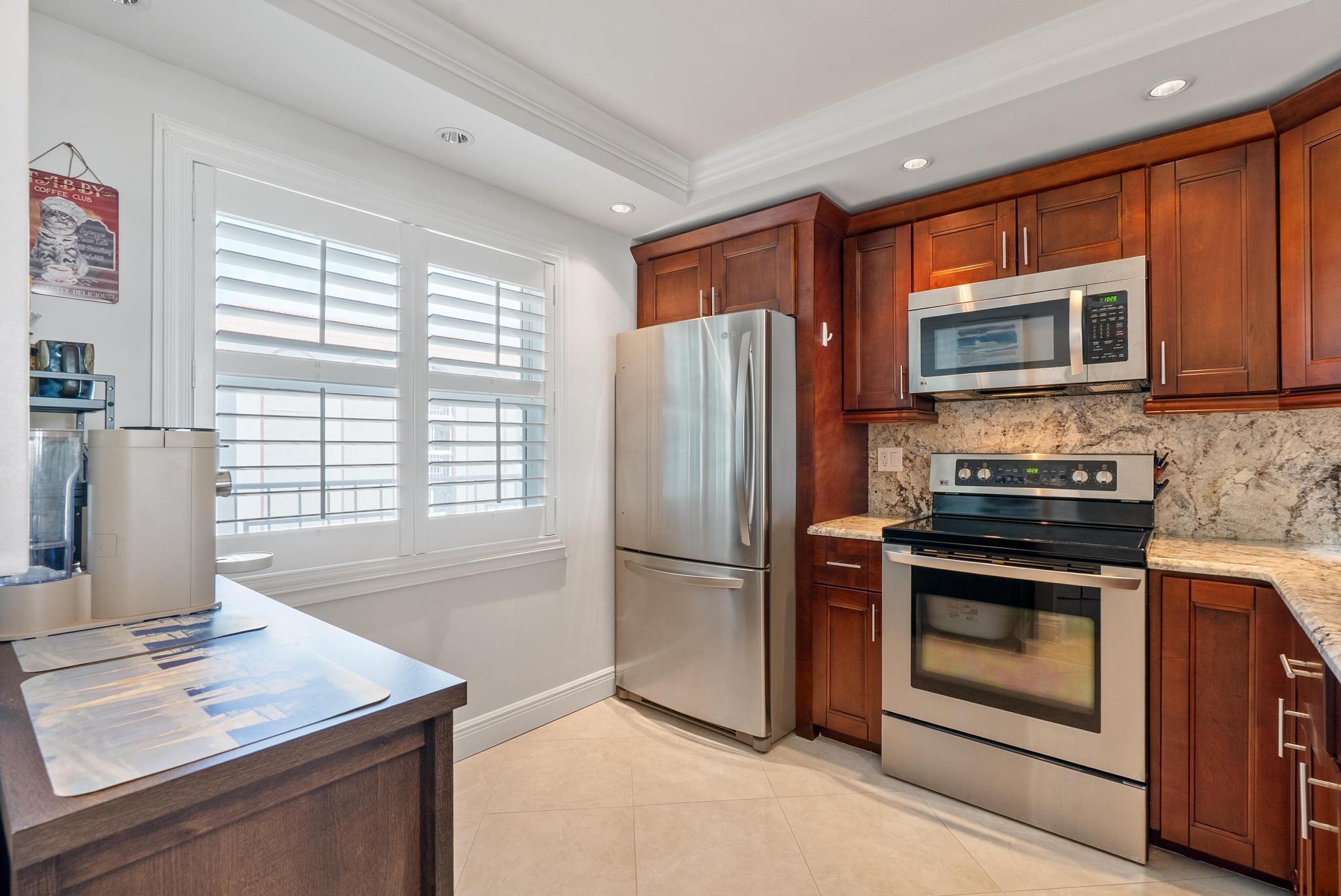 TROPIC BAY CONDO - Residential