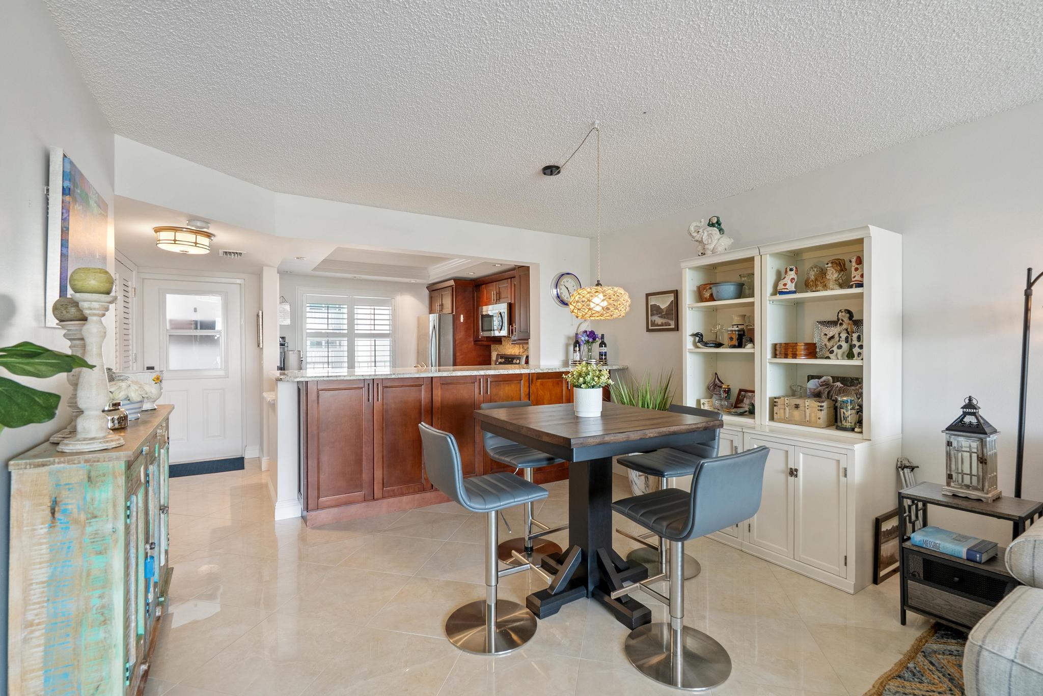 TROPIC BAY CONDO - Residential
